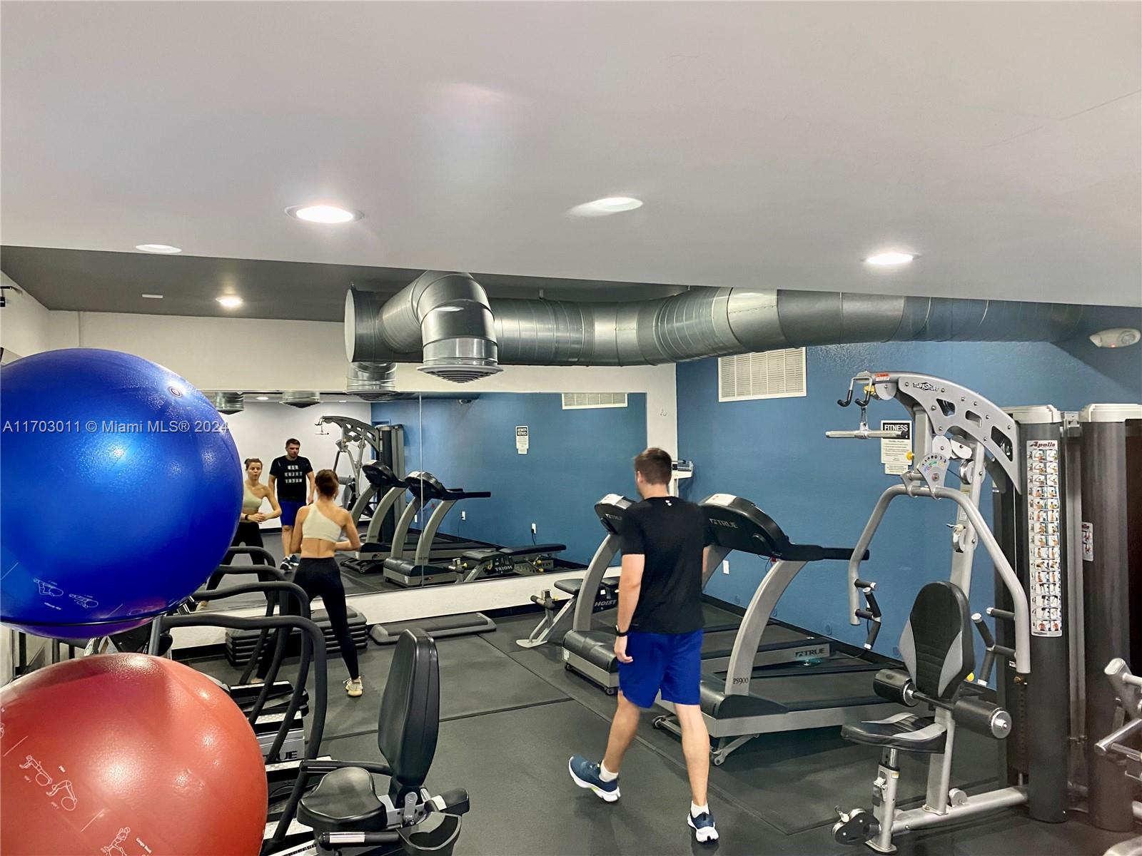 OCEAN VIEW TOWERS CONDO - Residential