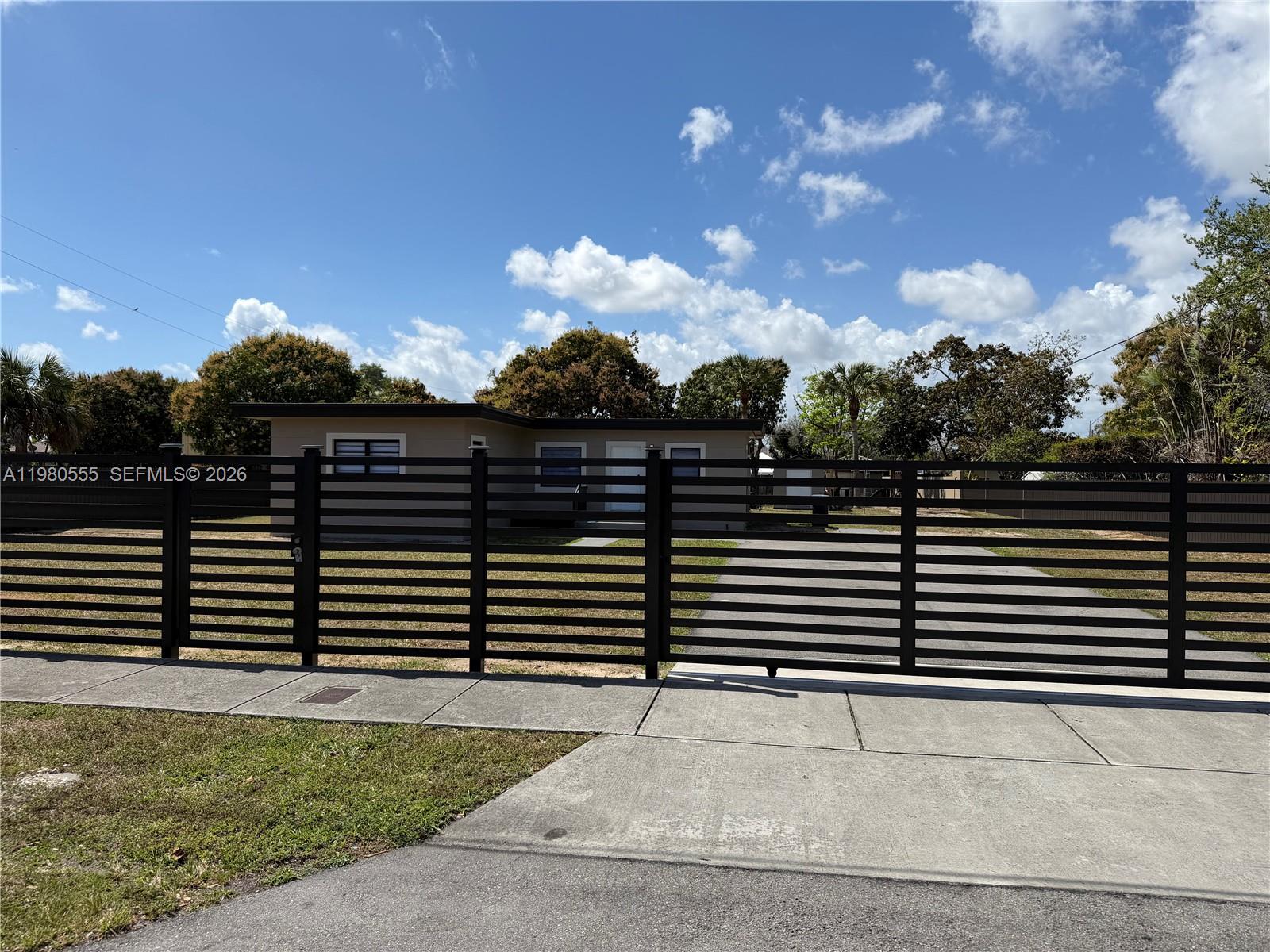 HAPPY FARMS ACRES - Residential Lease