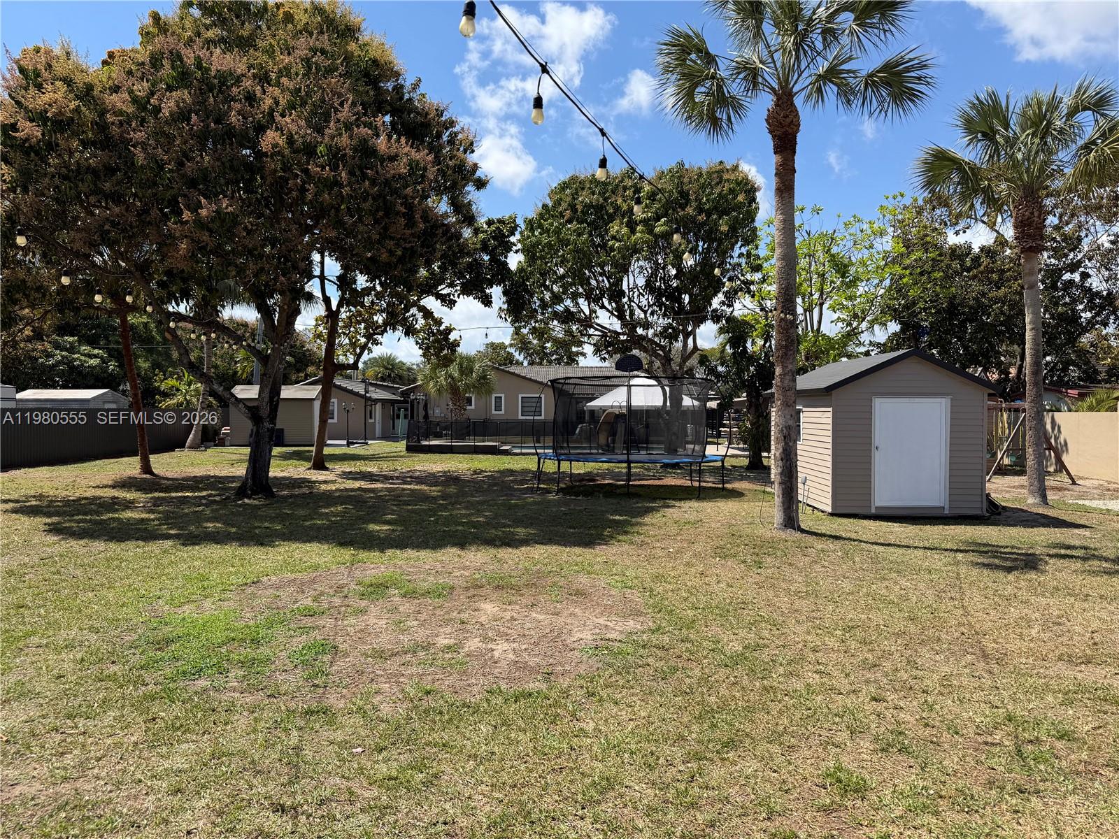 HAPPY FARMS ACRES - Residential Lease