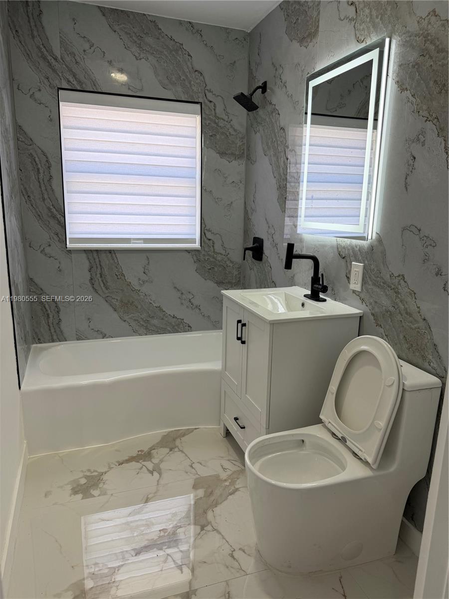 HAPPY FARMS ACRES - Residential Lease