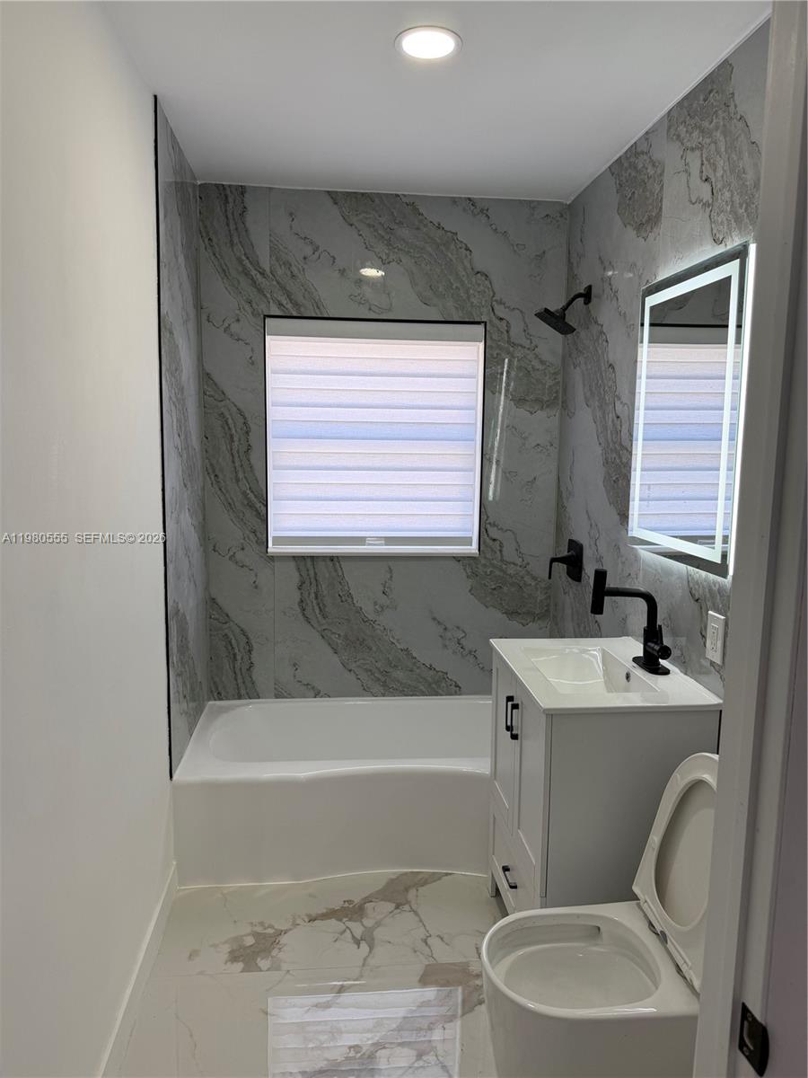 HAPPY FARMS ACRES - Residential Lease