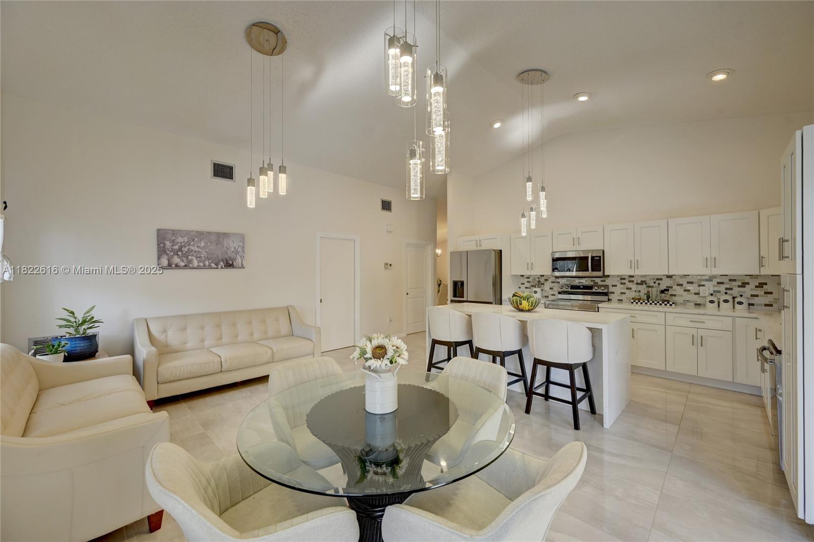 RAINBERRY BAY ESTATES - Residential