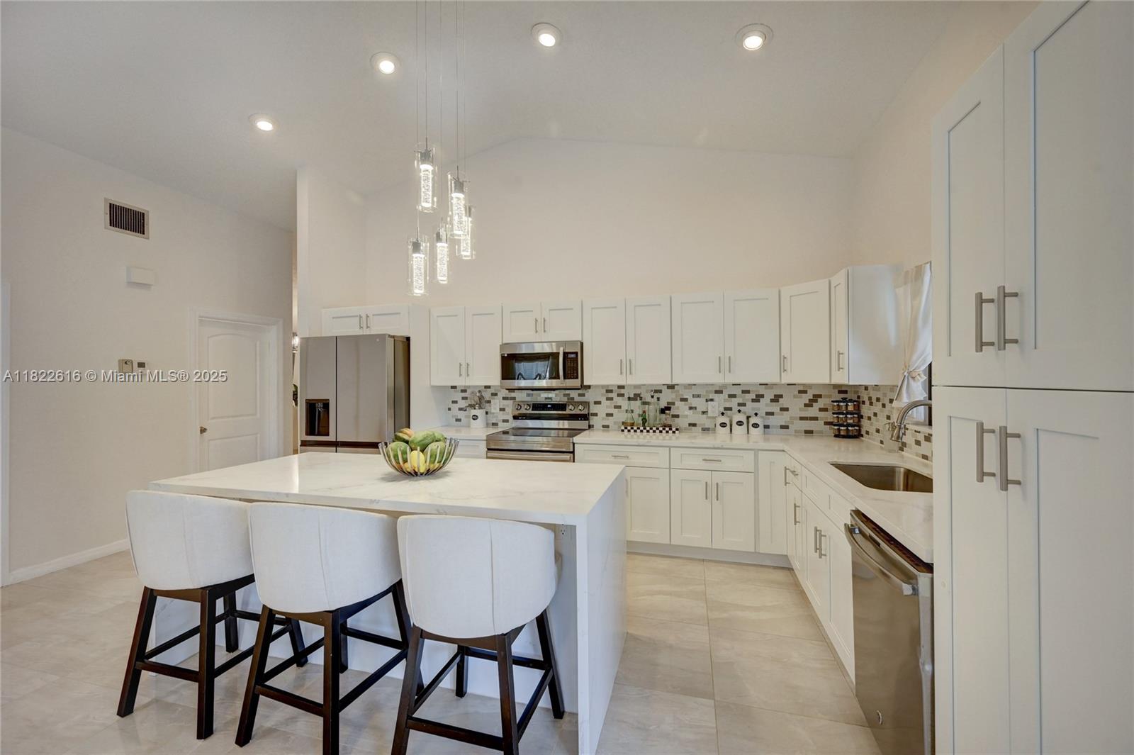 RAINBERRY BAY ESTATES - Residential