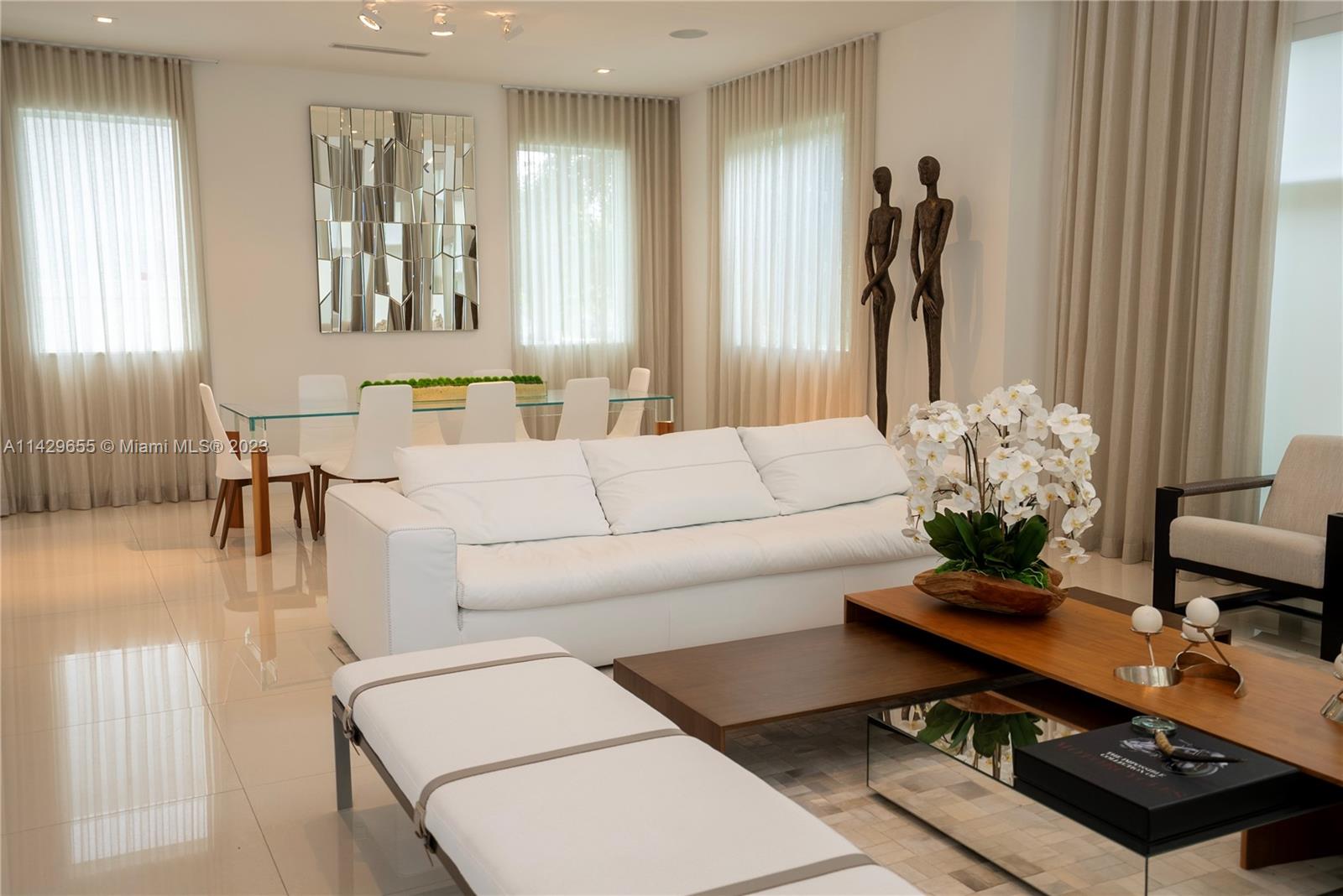 GRAND FLORIDIAN ESTATES - Residential