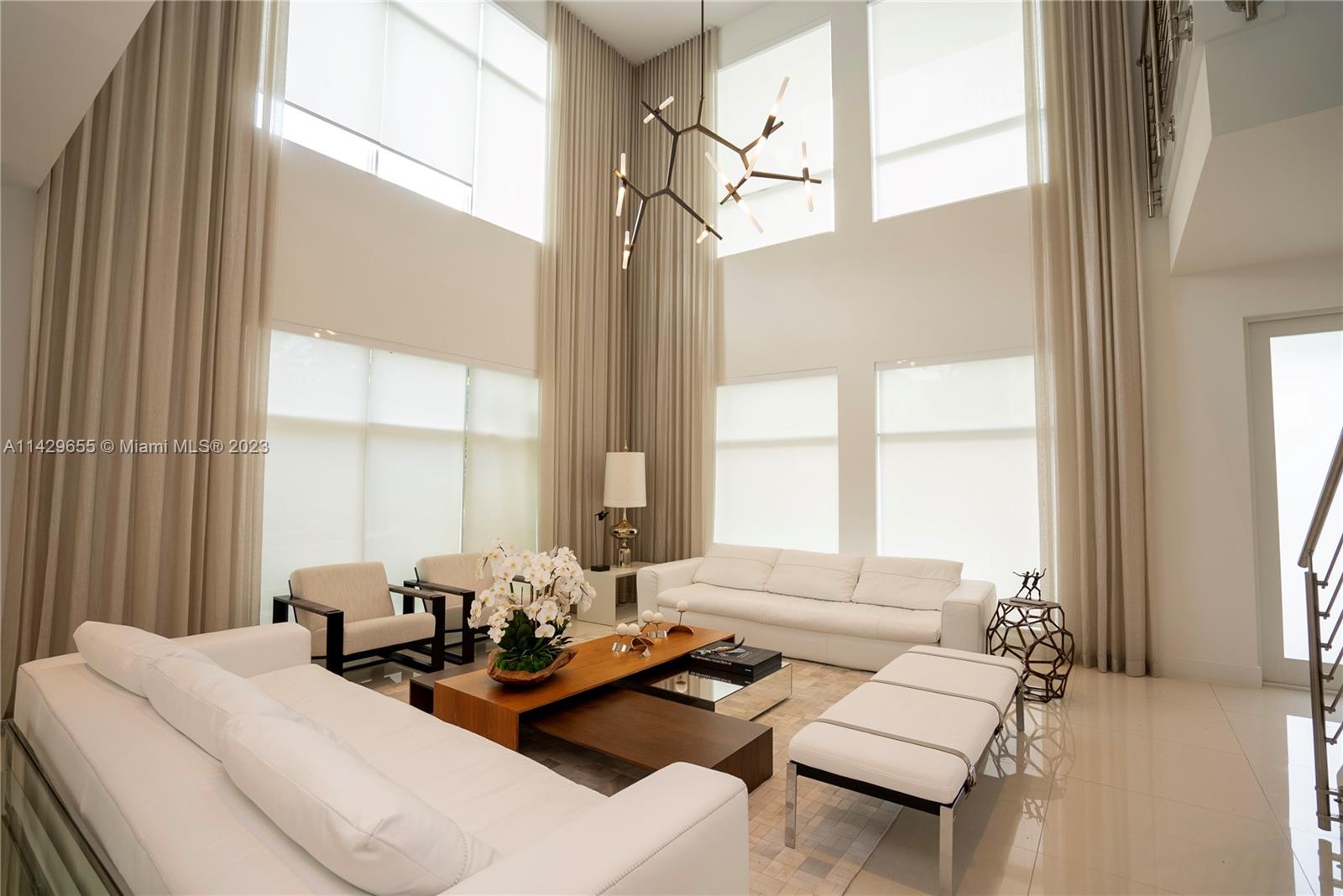 GRAND FLORIDIAN ESTATES - Residential