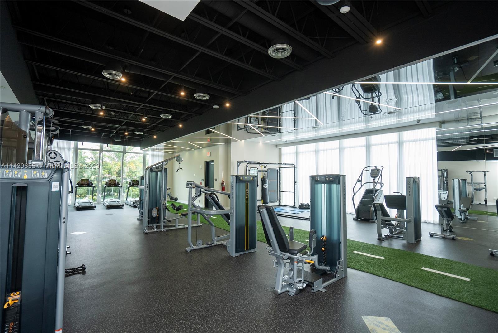 GRAND FLORIDIAN ESTATES - Residential