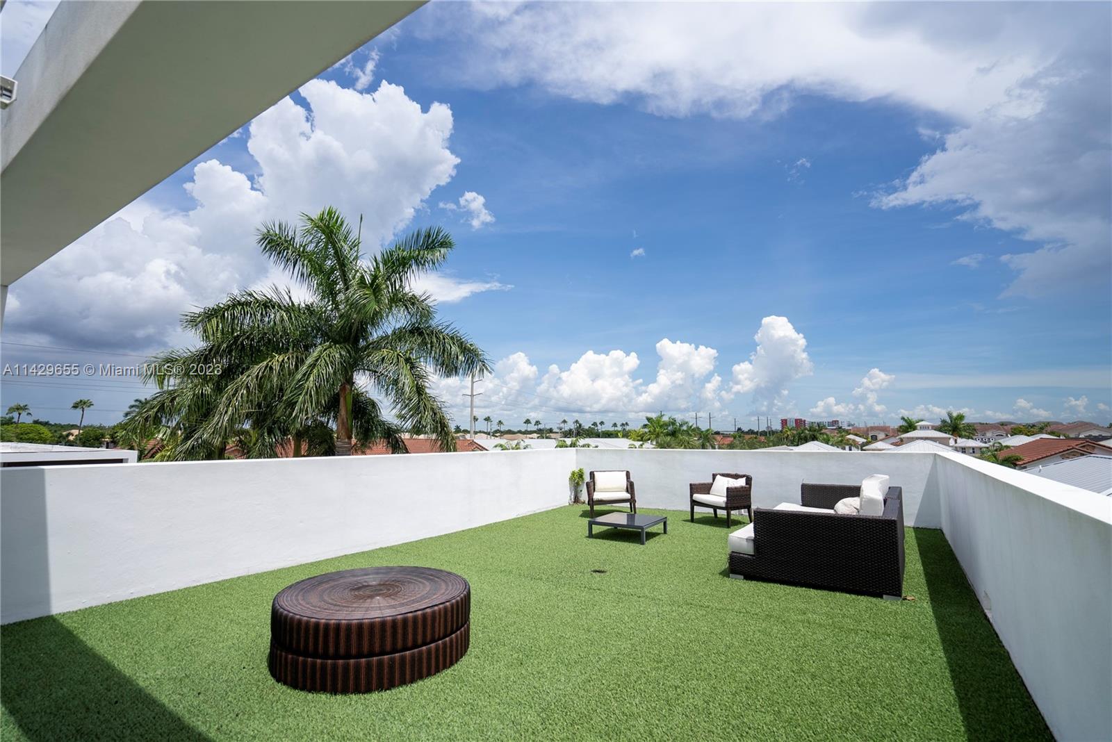 GRAND FLORIDIAN ESTATES - Residential