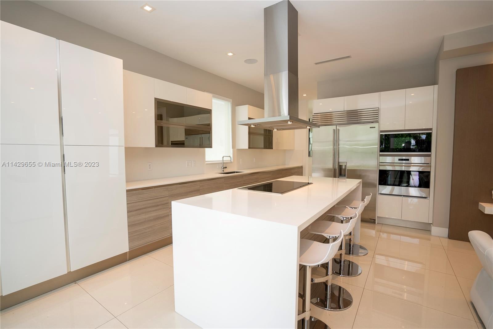 GRAND FLORIDIAN ESTATES - Residential