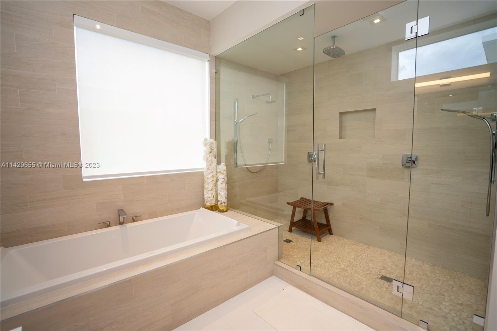 GRAND FLORIDIAN ESTATES - Residential