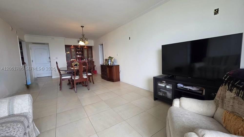 3675 N Country Club Dr 1504