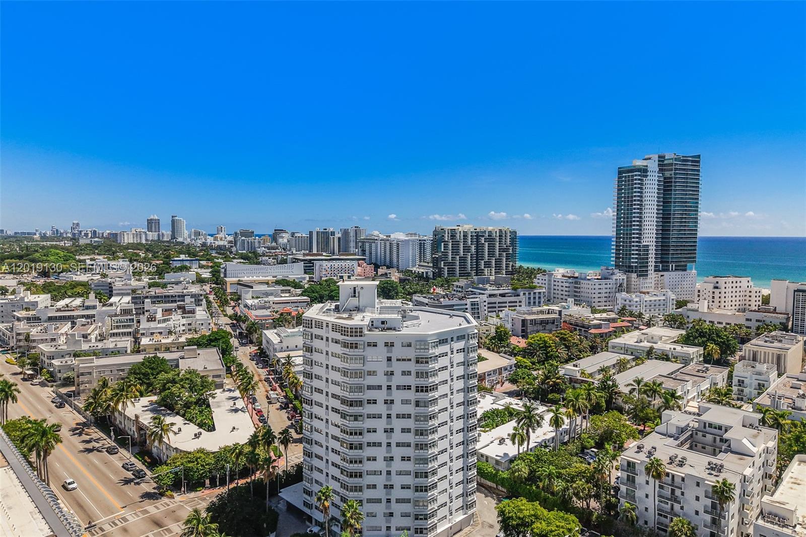 OCTAGON TOWERS I CONDO - Residential