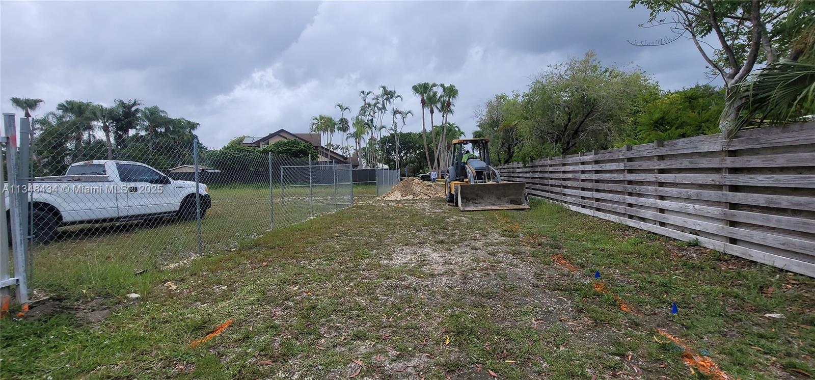 Bobby Estate Homes - Land