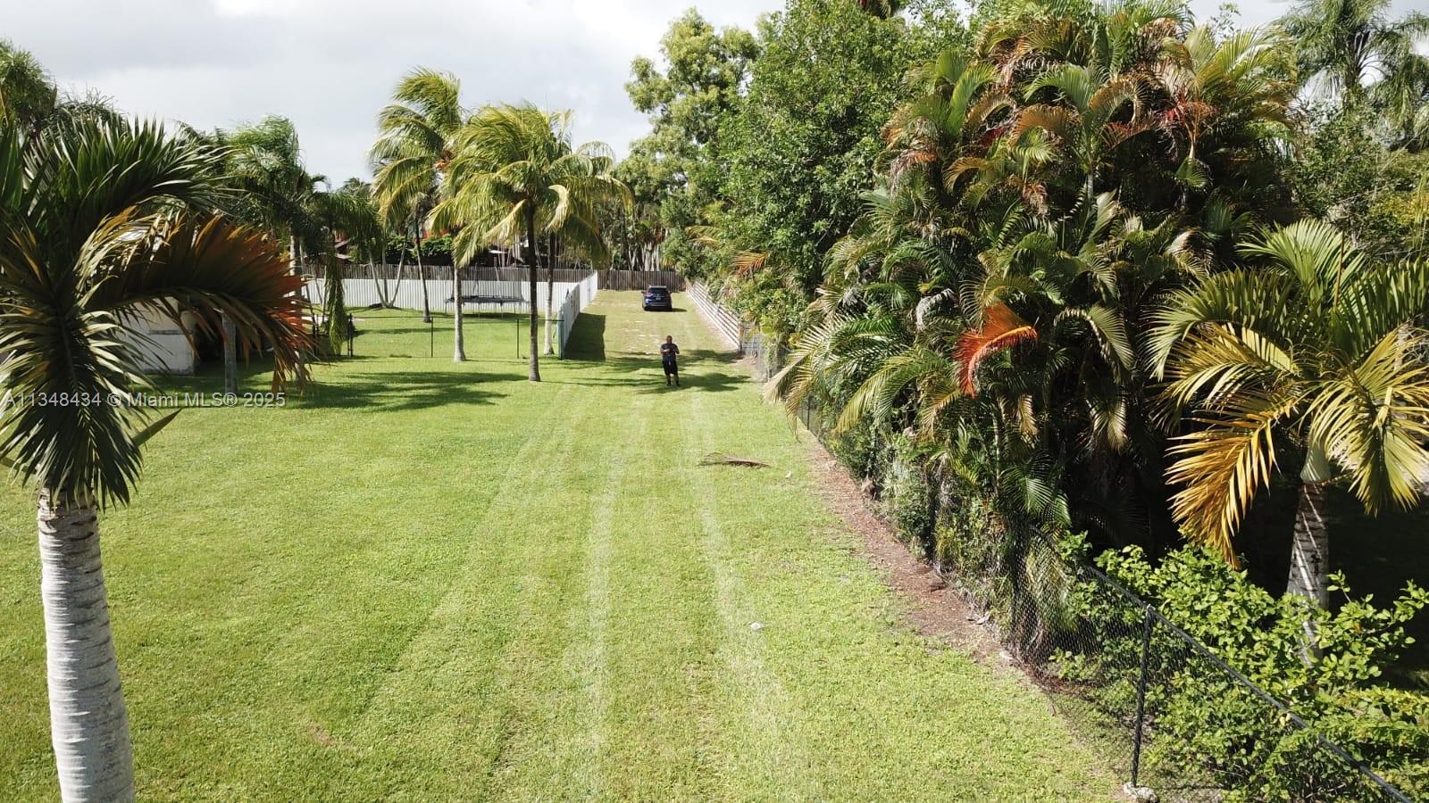Bobby Estate Homes - Land