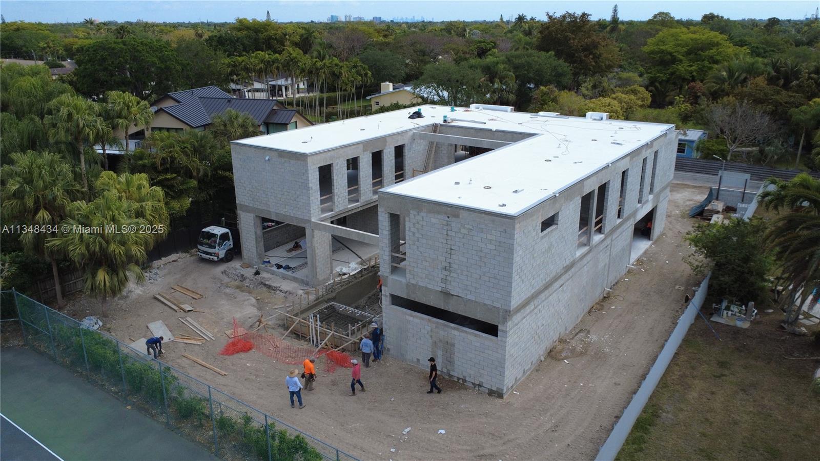 Bobby Estate Homes - Land