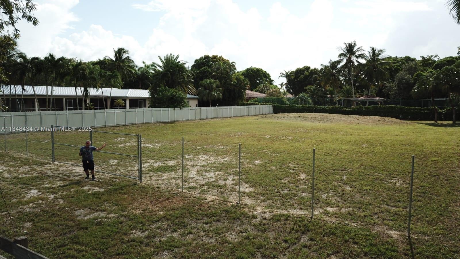 Bobby Estate Homes - Land