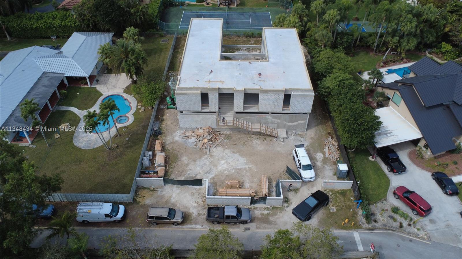 Bobby Estate Homes - Land