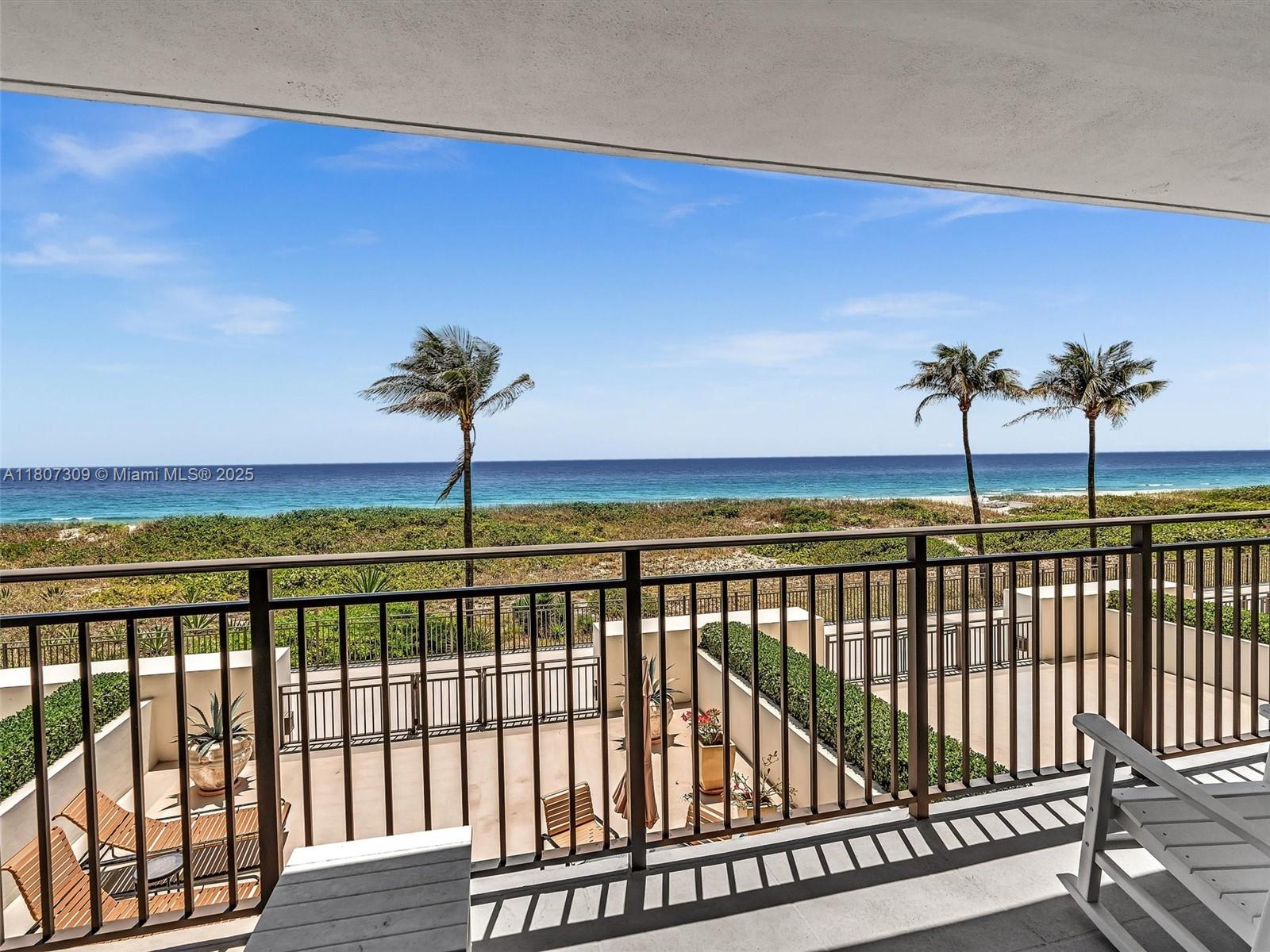 PLACIDE CONDO - Residential