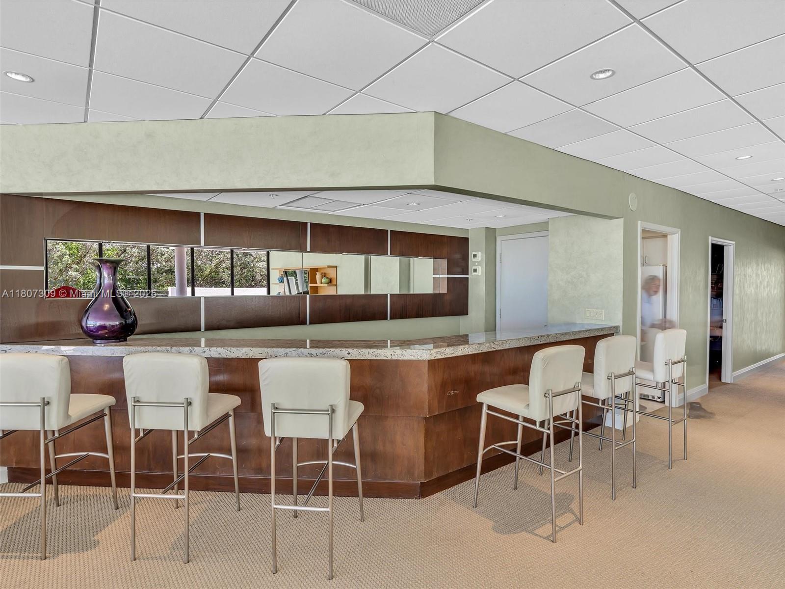 PLACIDE CONDO - Residential