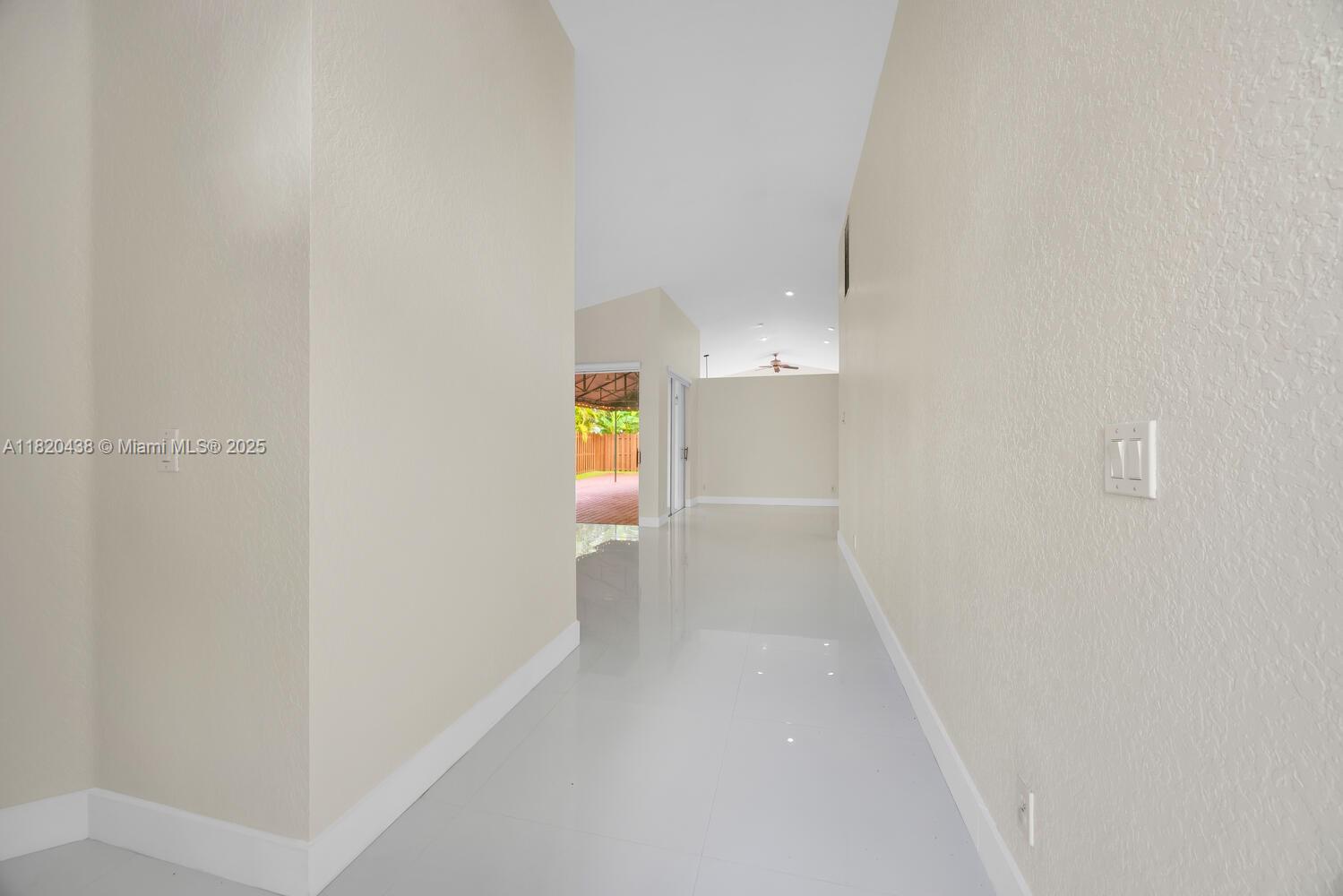 9785 NW 29th Ter