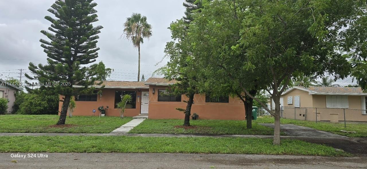 Property for Sale at 1420 Nw 174th St, Miami Gardens, Broward County, Florida - Bedrooms: 3 
Bathrooms: 2  - $450,000