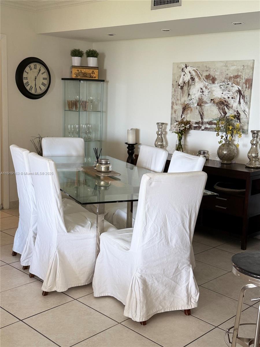 TOWERS OF KEY BISCAYNE CO - Residential