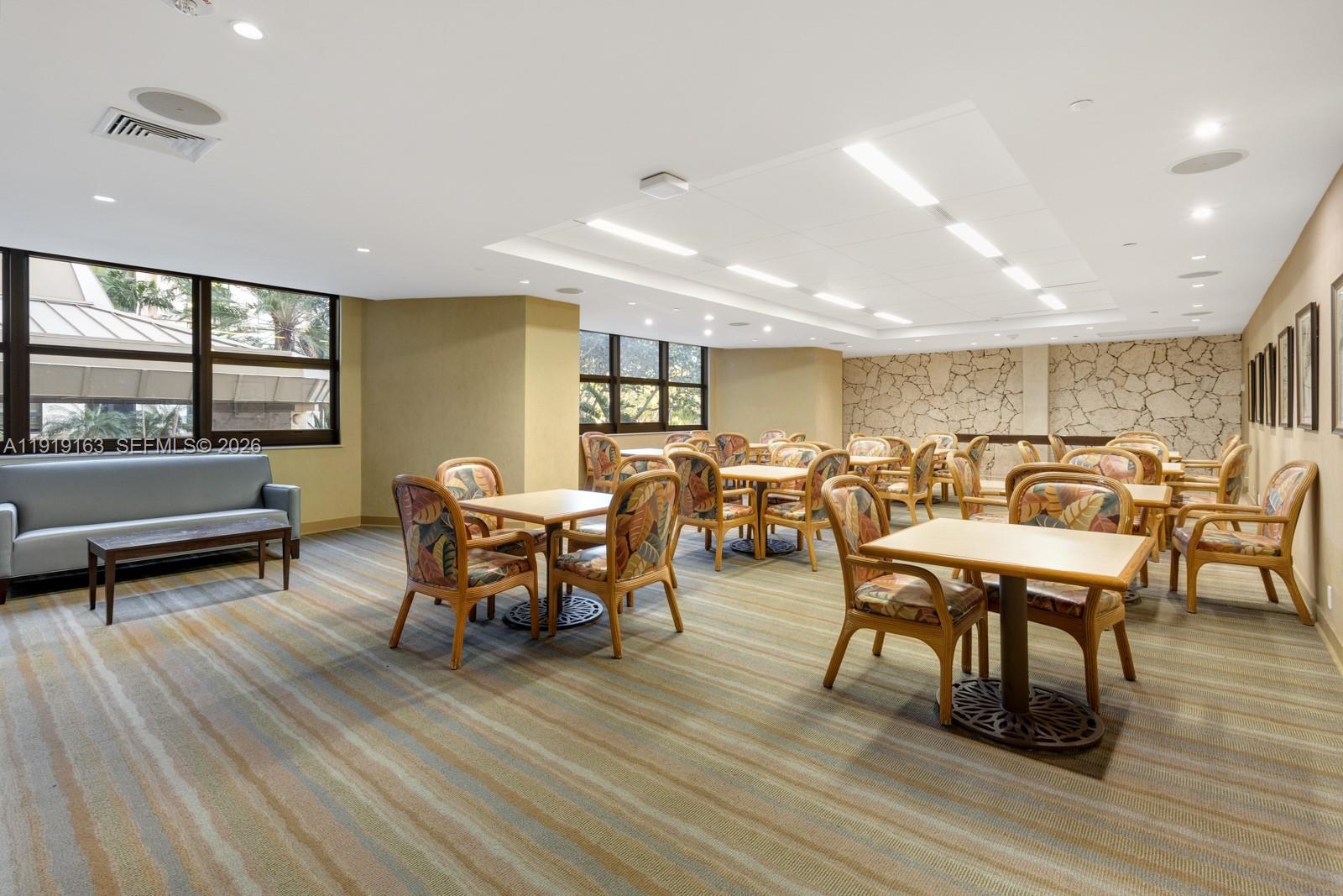 TOWERS OF KEY BISCAYNE CO - Residential