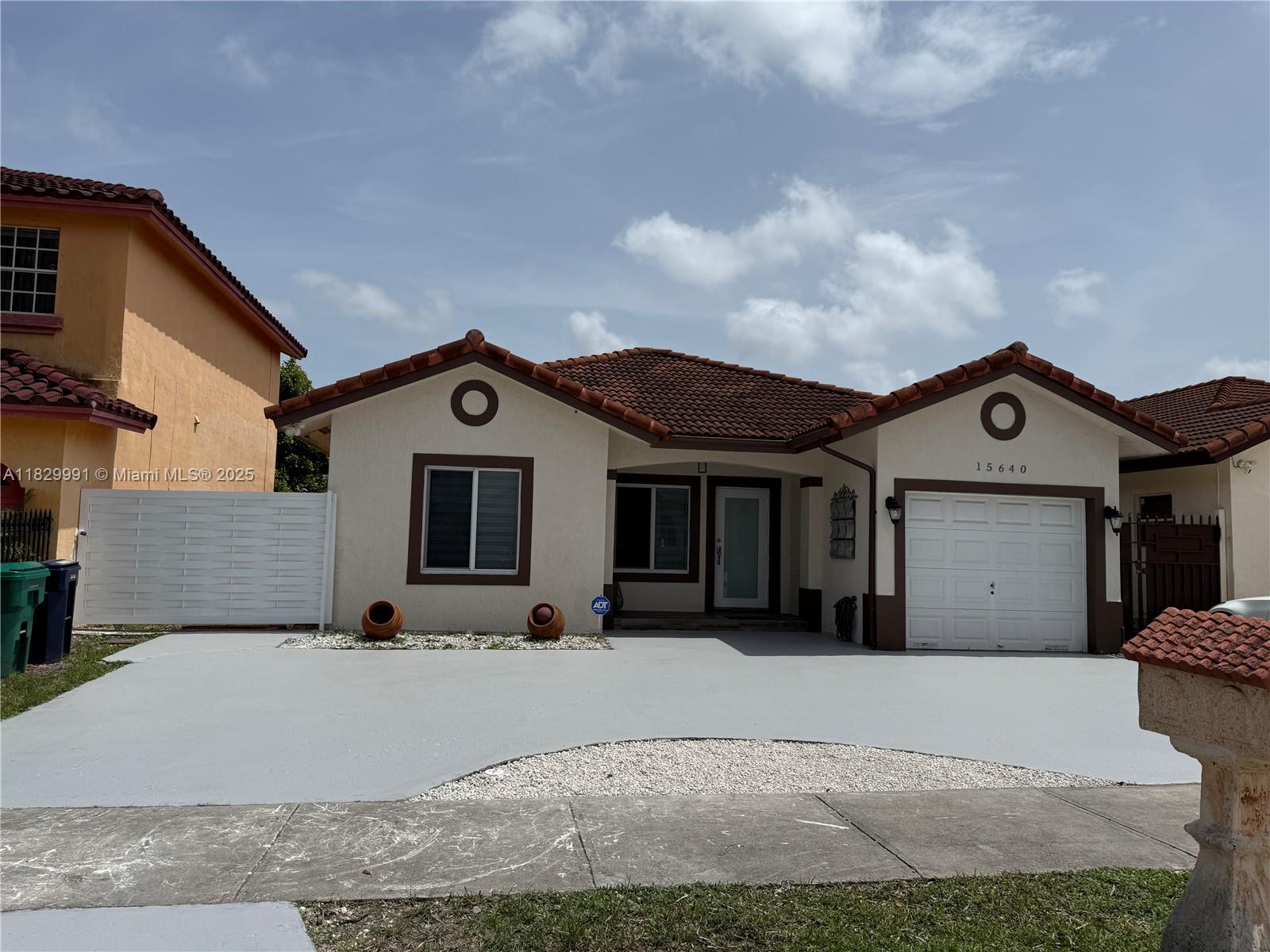 15640 SW 58th Ter 15640