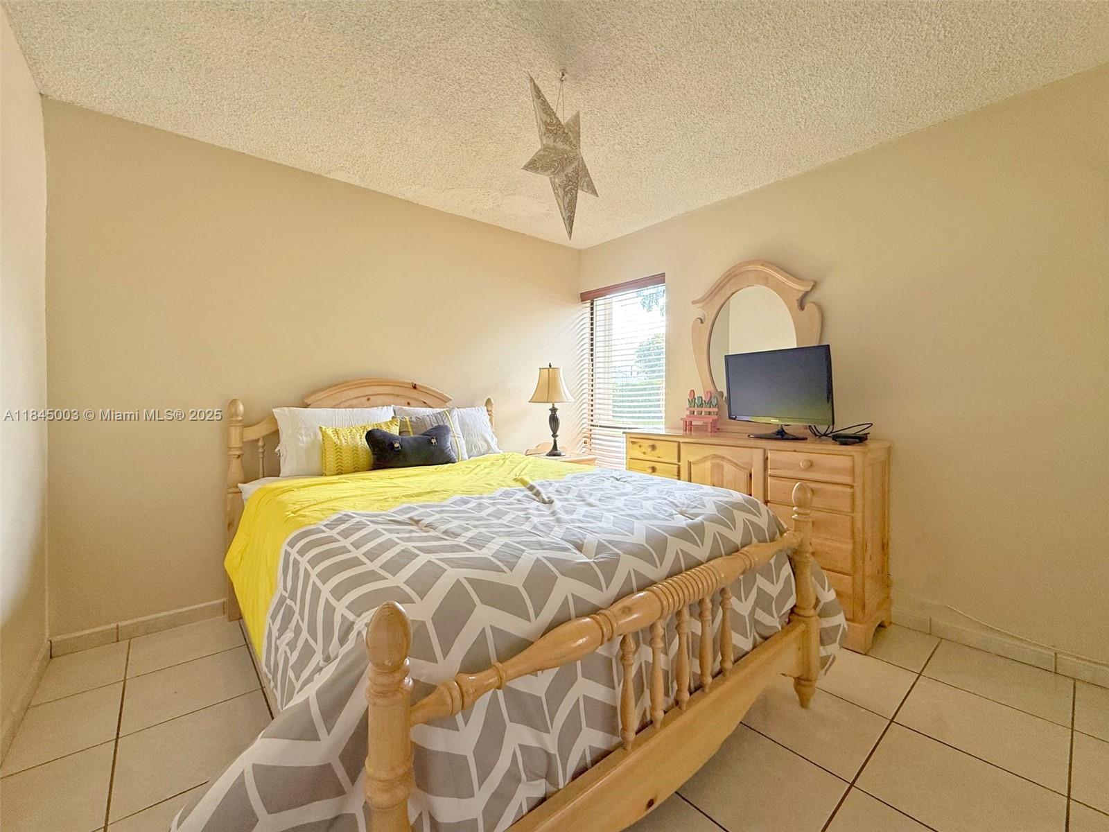 RUSTIC LAKES SEC 4 - Residential