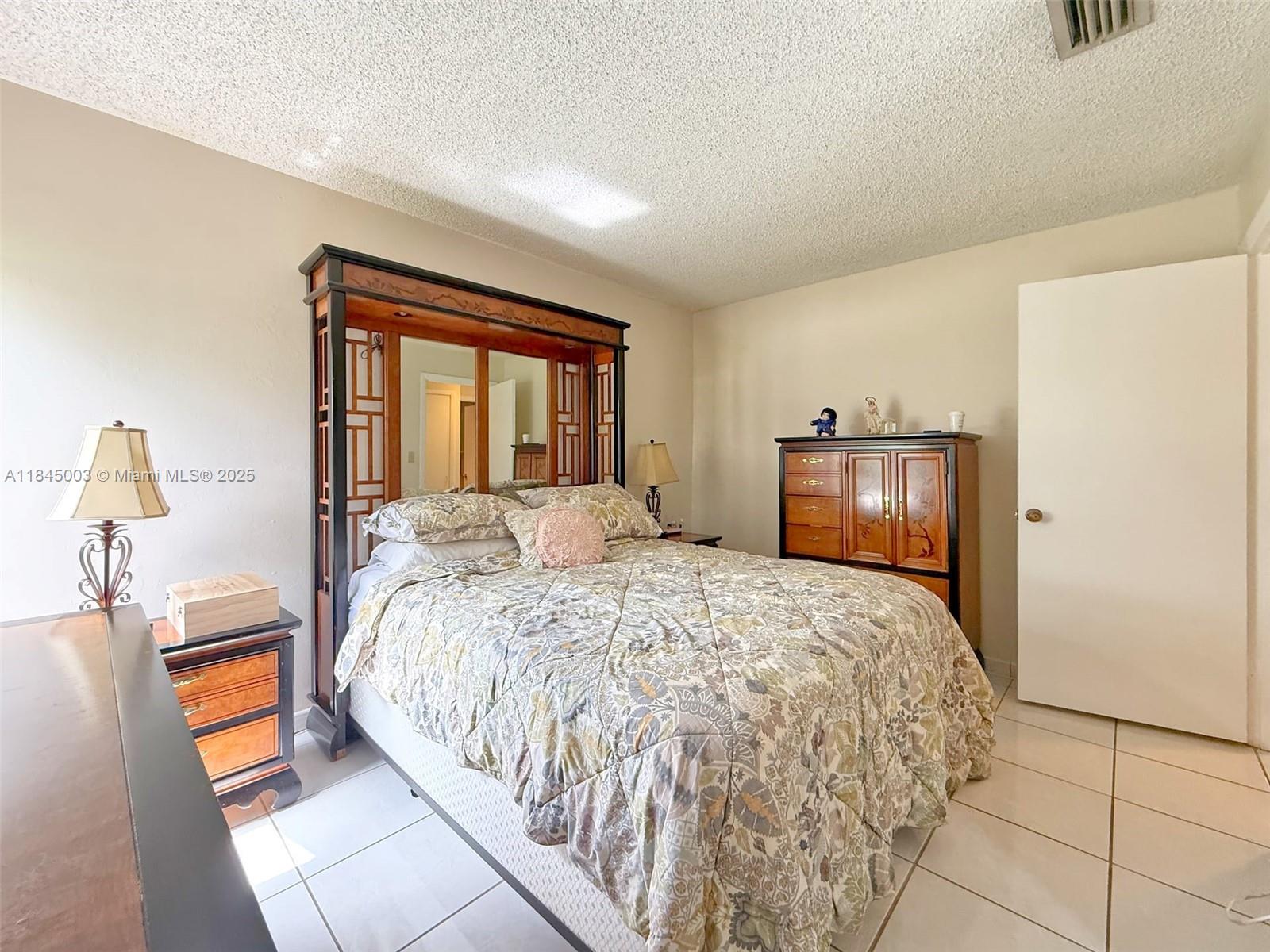 RUSTIC LAKES SEC 4 - Residential