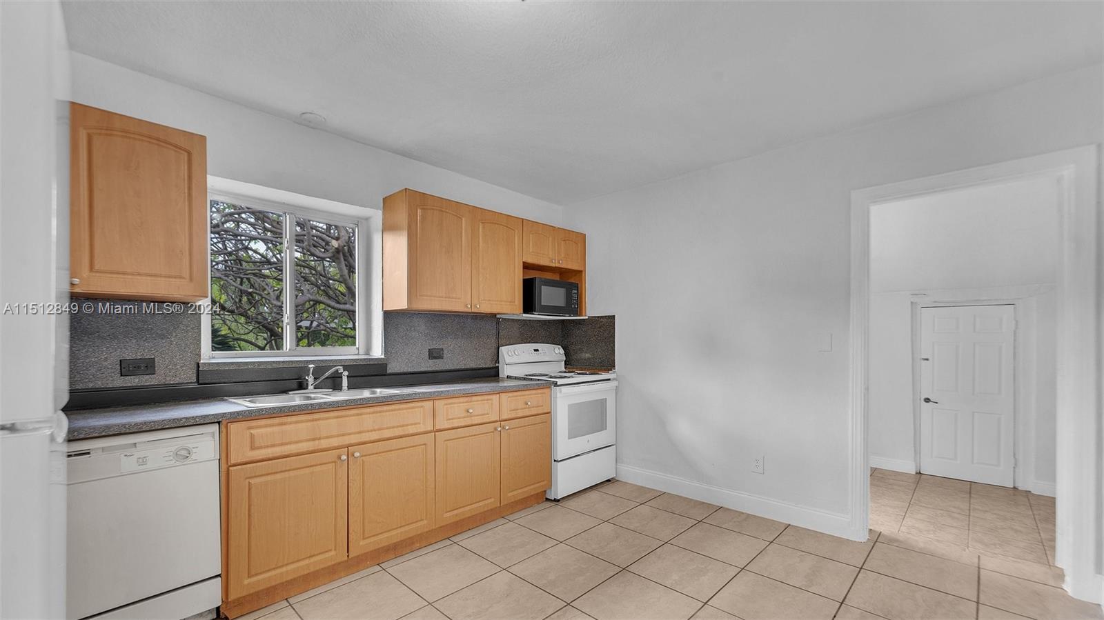 HIALEAH PARK - Residential Lease