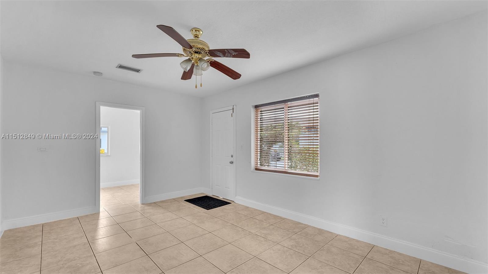 HIALEAH PARK - Residential Lease