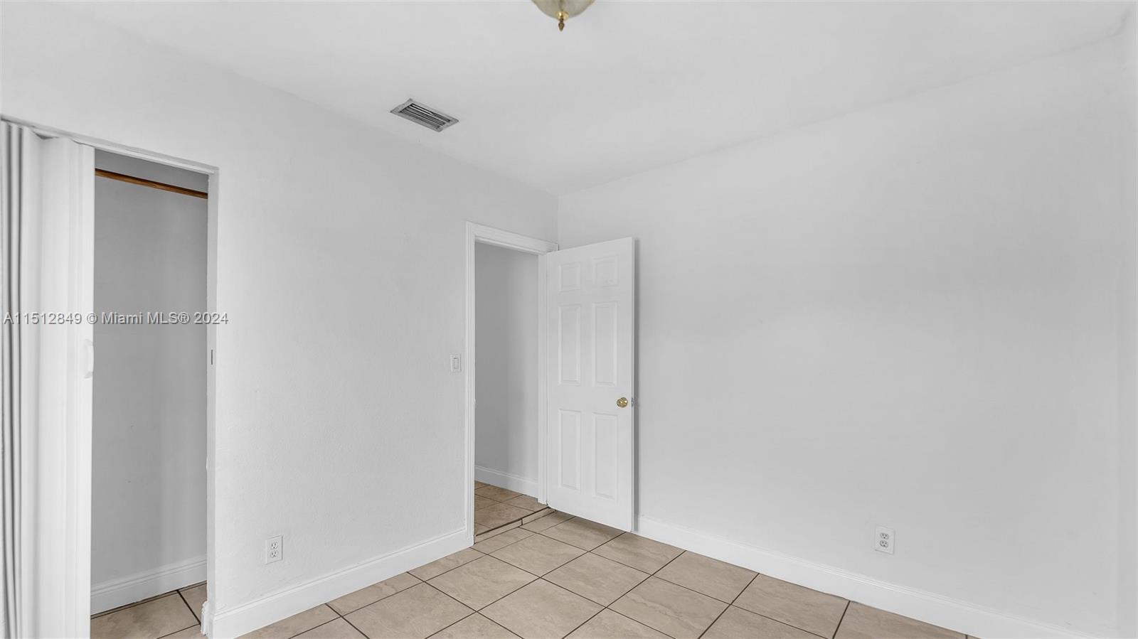HIALEAH PARK - Residential Lease
