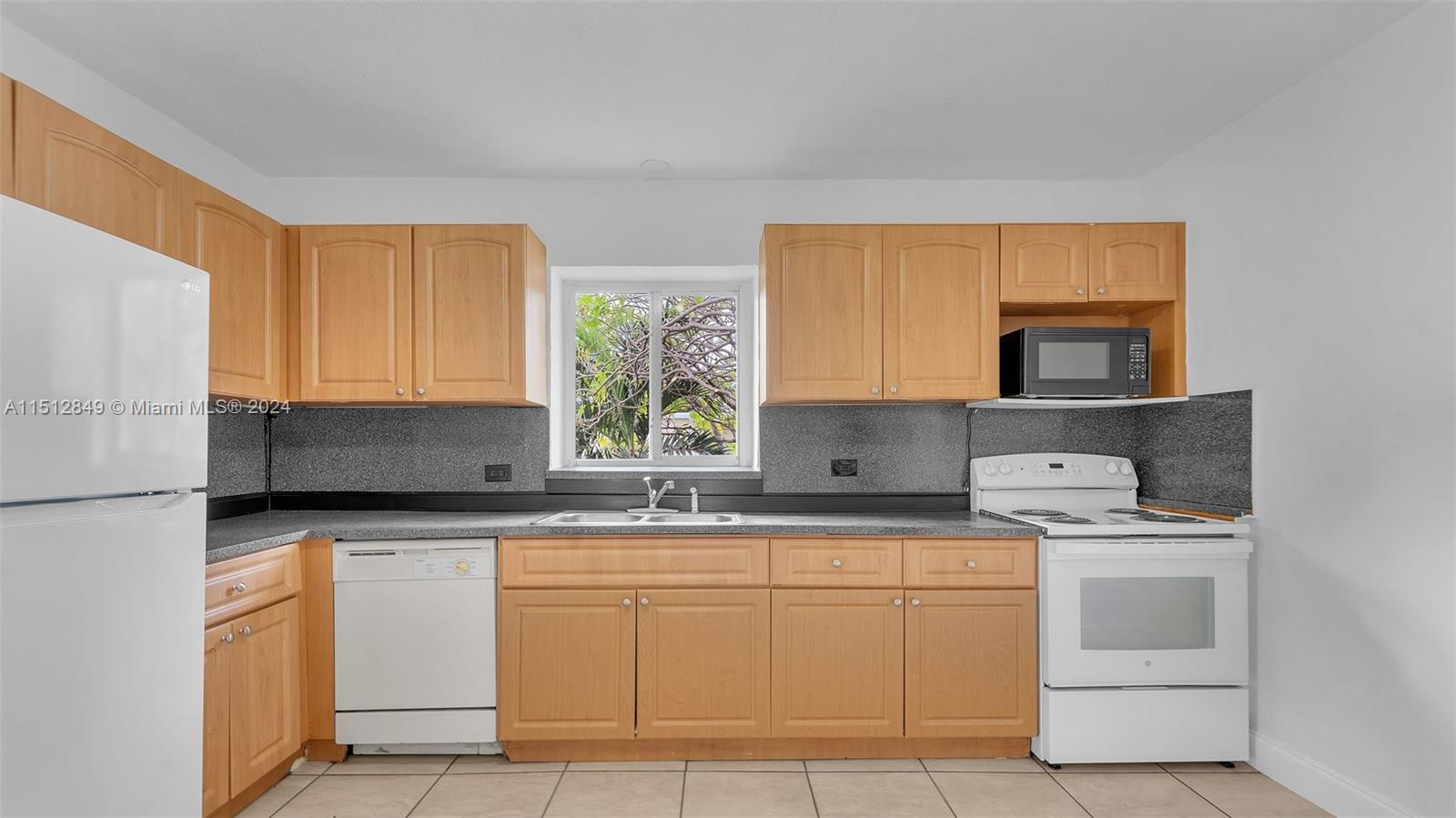 HIALEAH PARK - Residential Lease