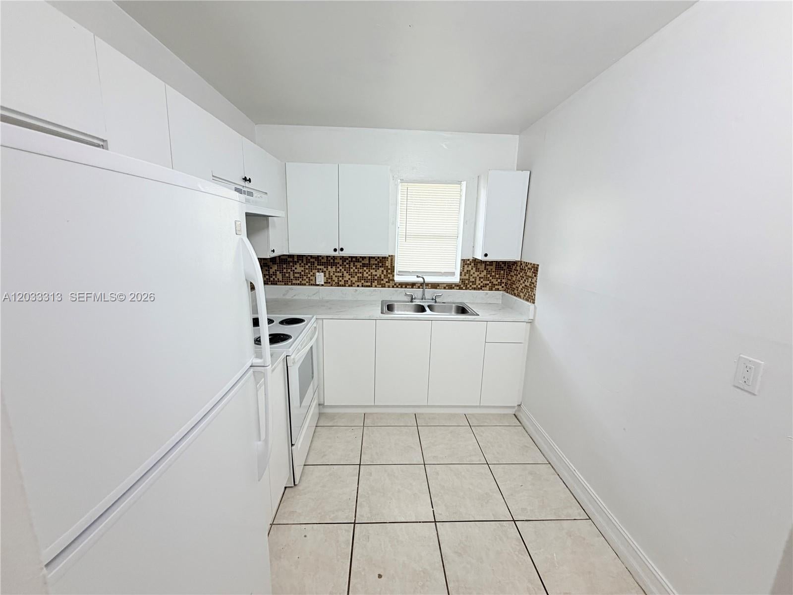4160 NW 21st St 124D