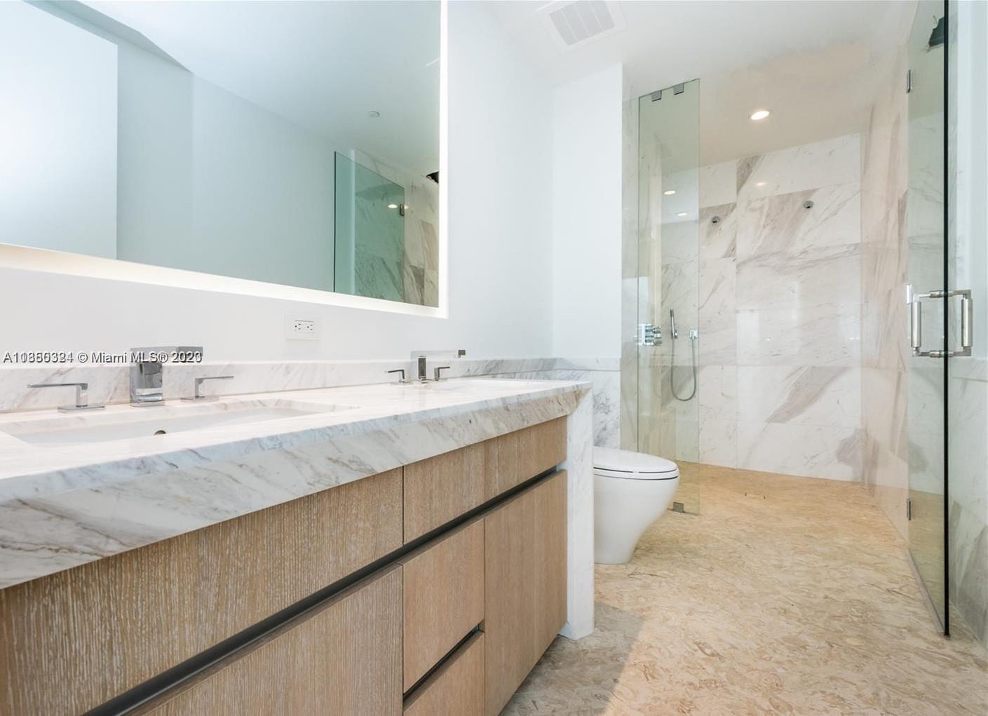 CLUB RESIDENCES AT PARK G - Residential