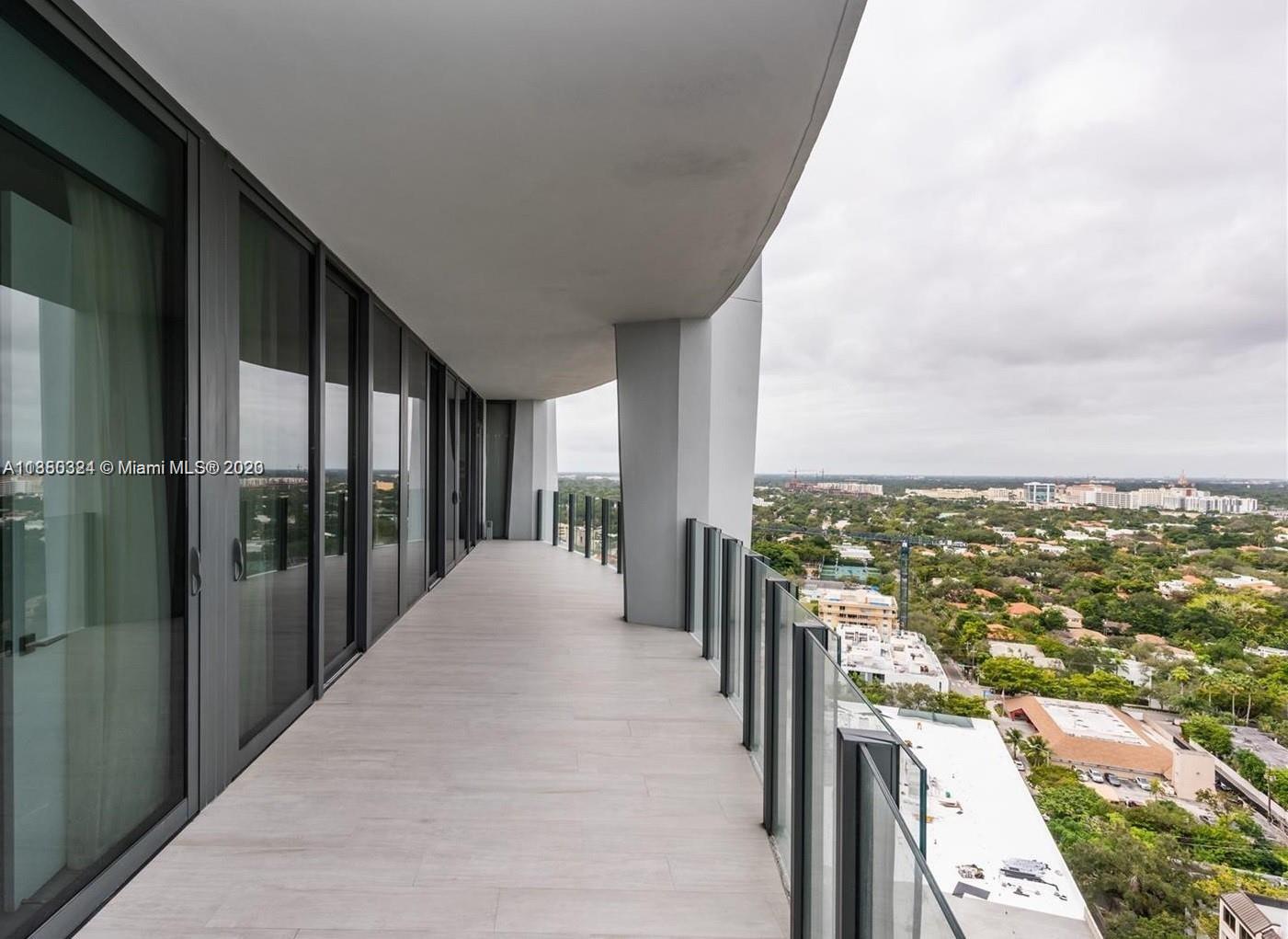 CLUB RESIDENCES AT PARK G - Residential