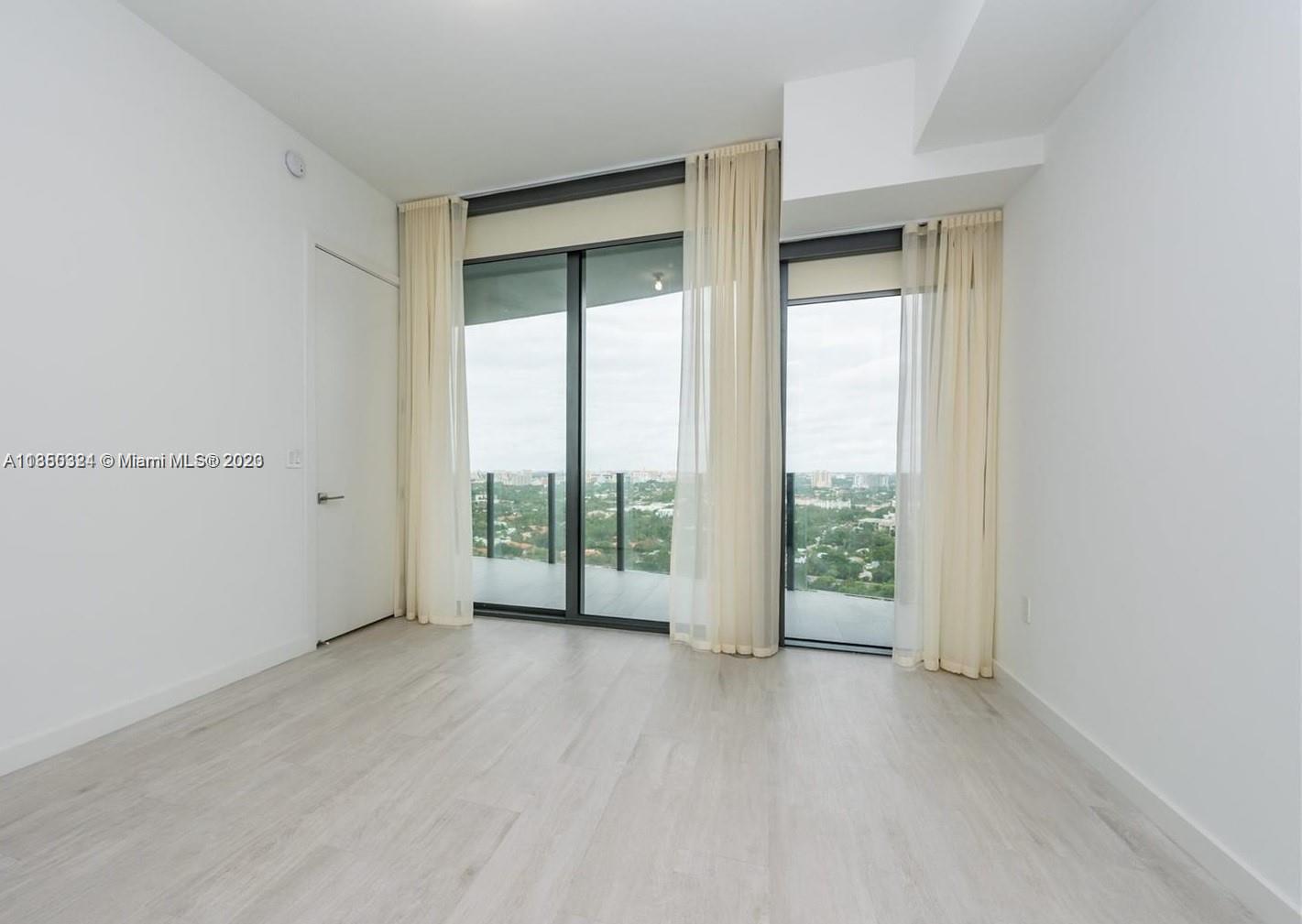 CLUB RESIDENCES AT PARK G - Residential