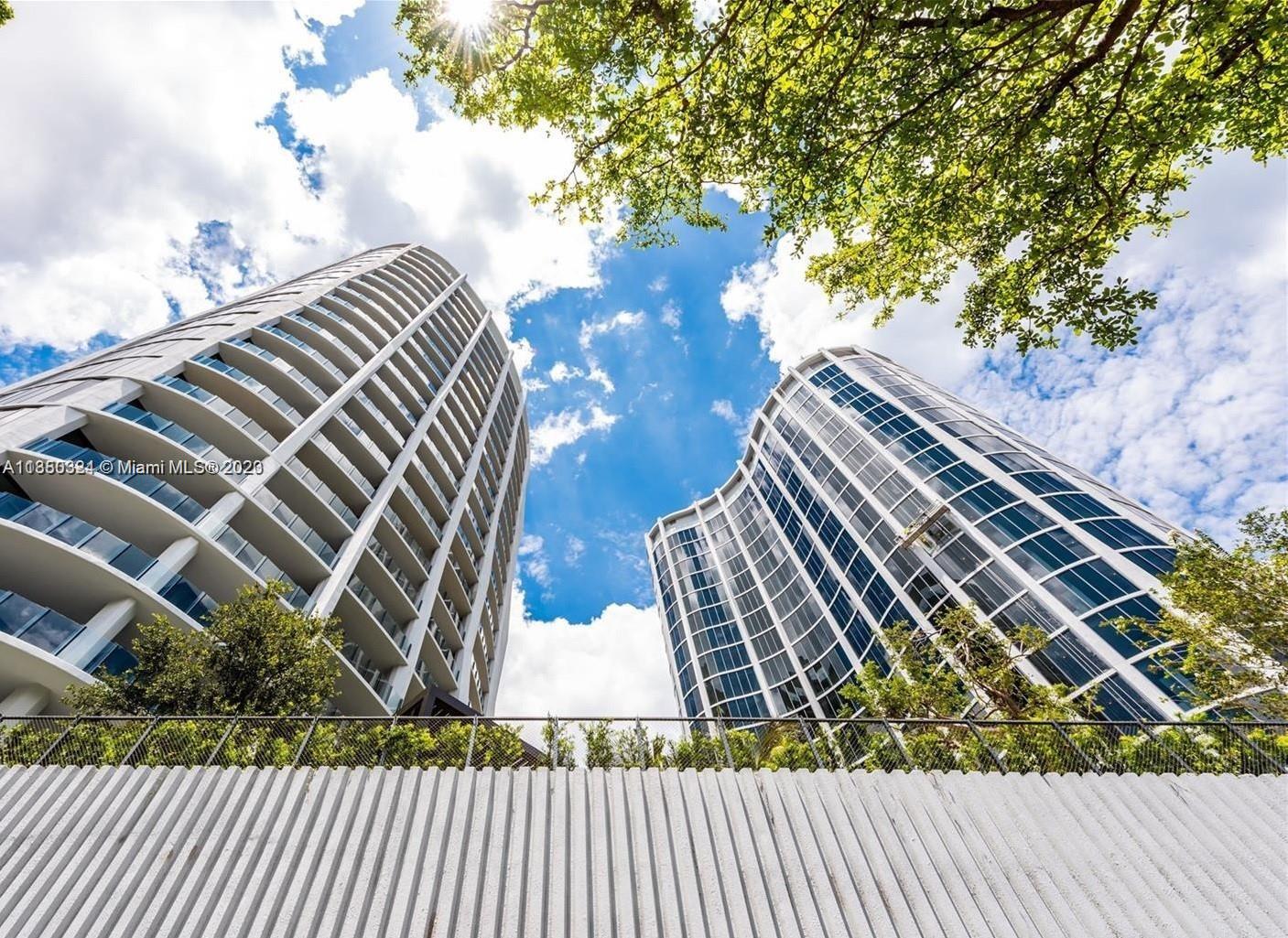 CLUB RESIDENCES AT PARK G - Residential