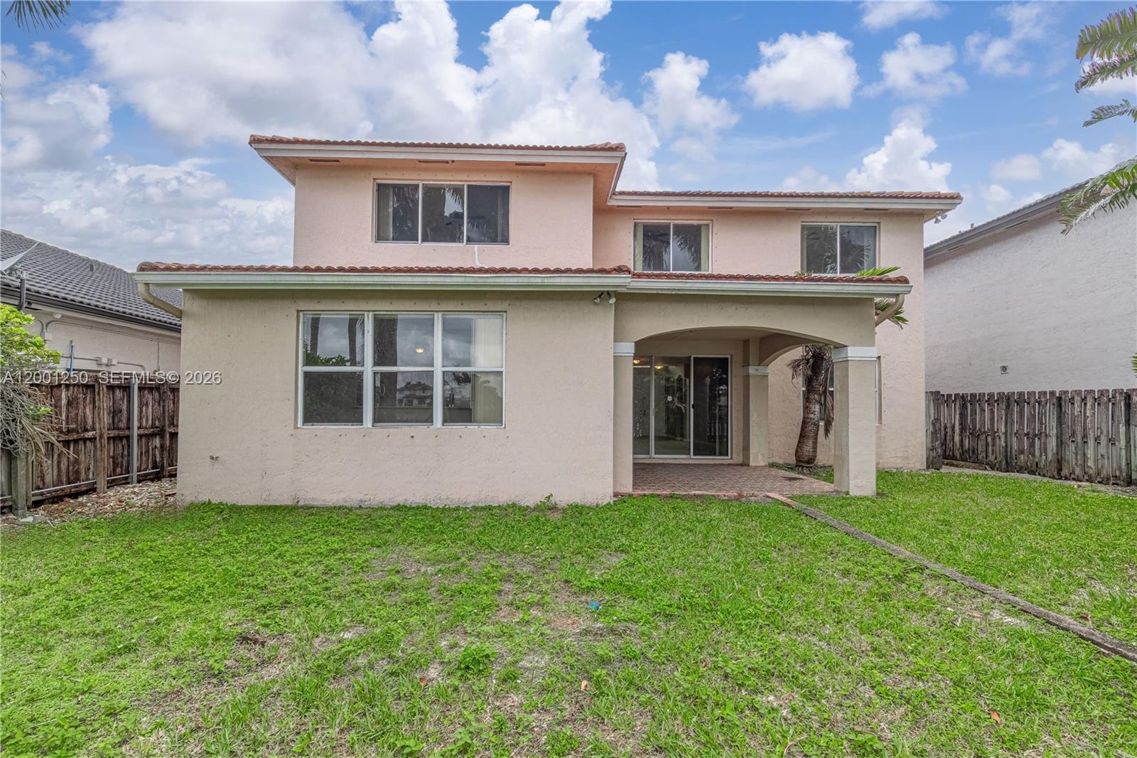 PEDRO ALBERTO SUB - Residential