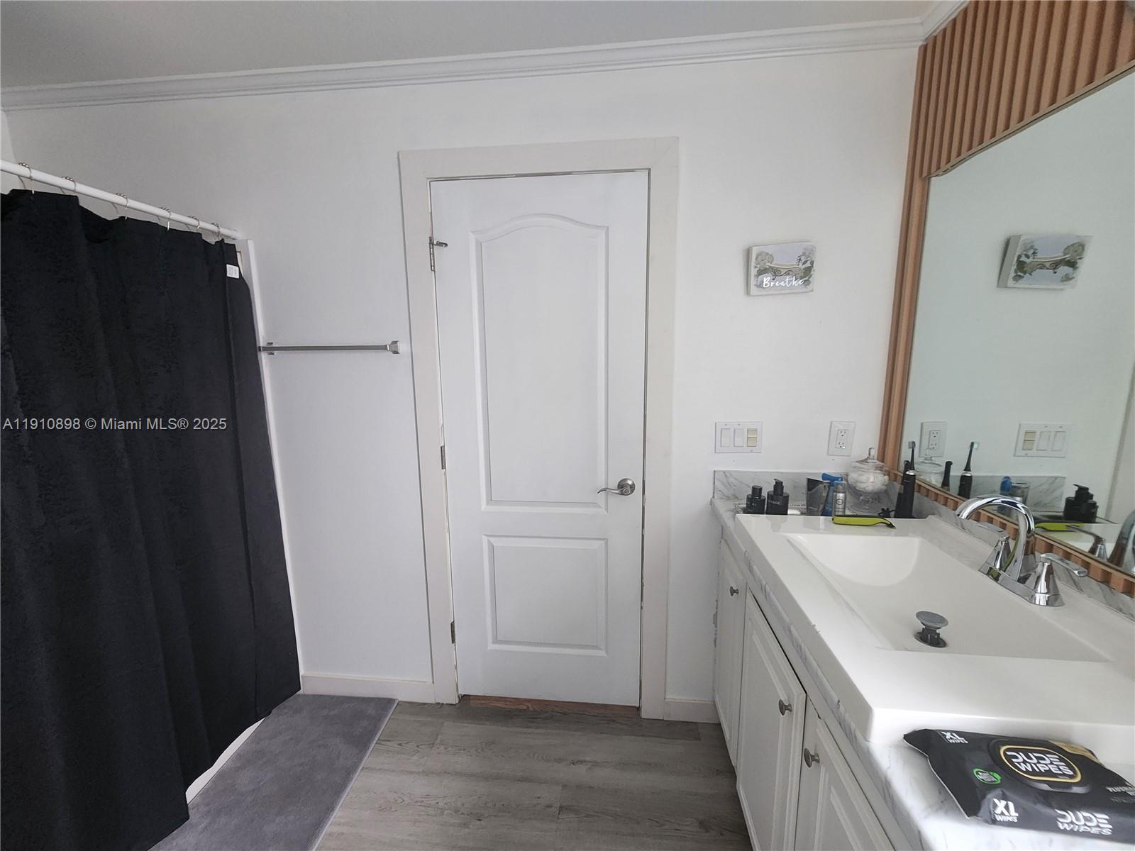 GOLDCOASTER MOBILE HOMES - Residential