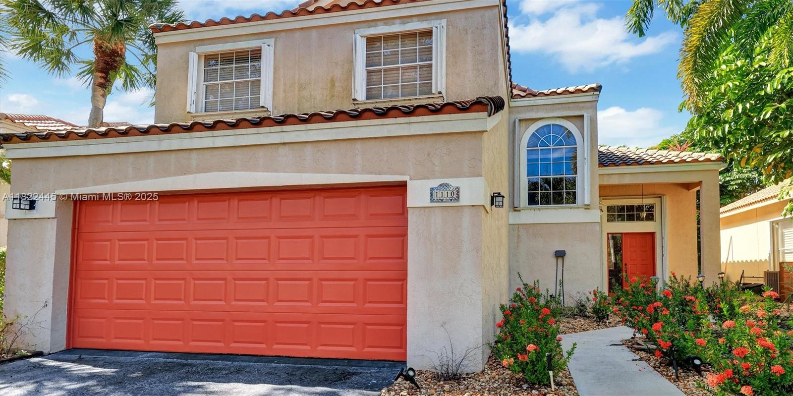 BRIDGEWATER AT PLANTATION - Residential