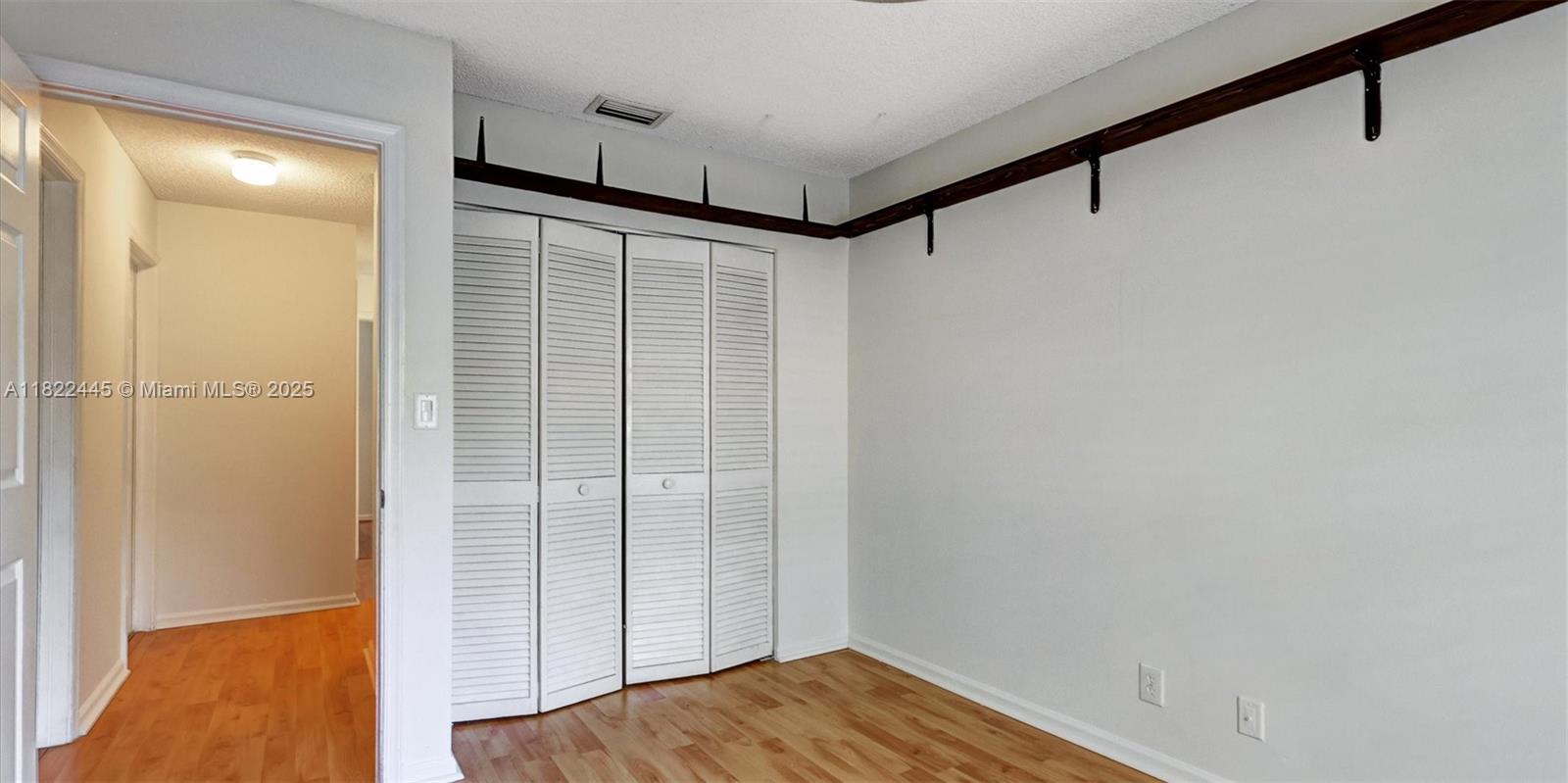 BRIDGEWATER AT PLANTATION - Residential