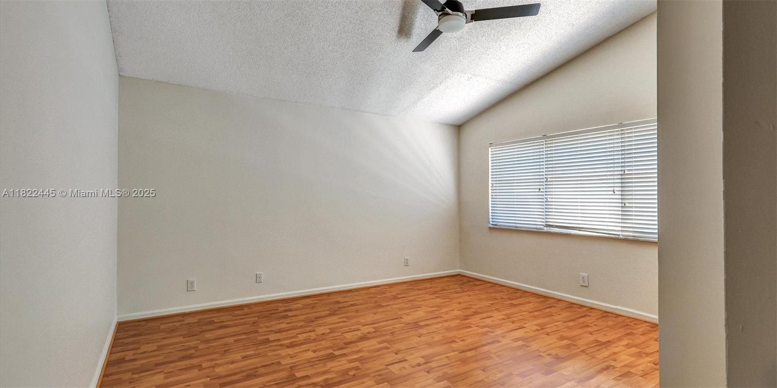 BRIDGEWATER AT PLANTATION - Residential