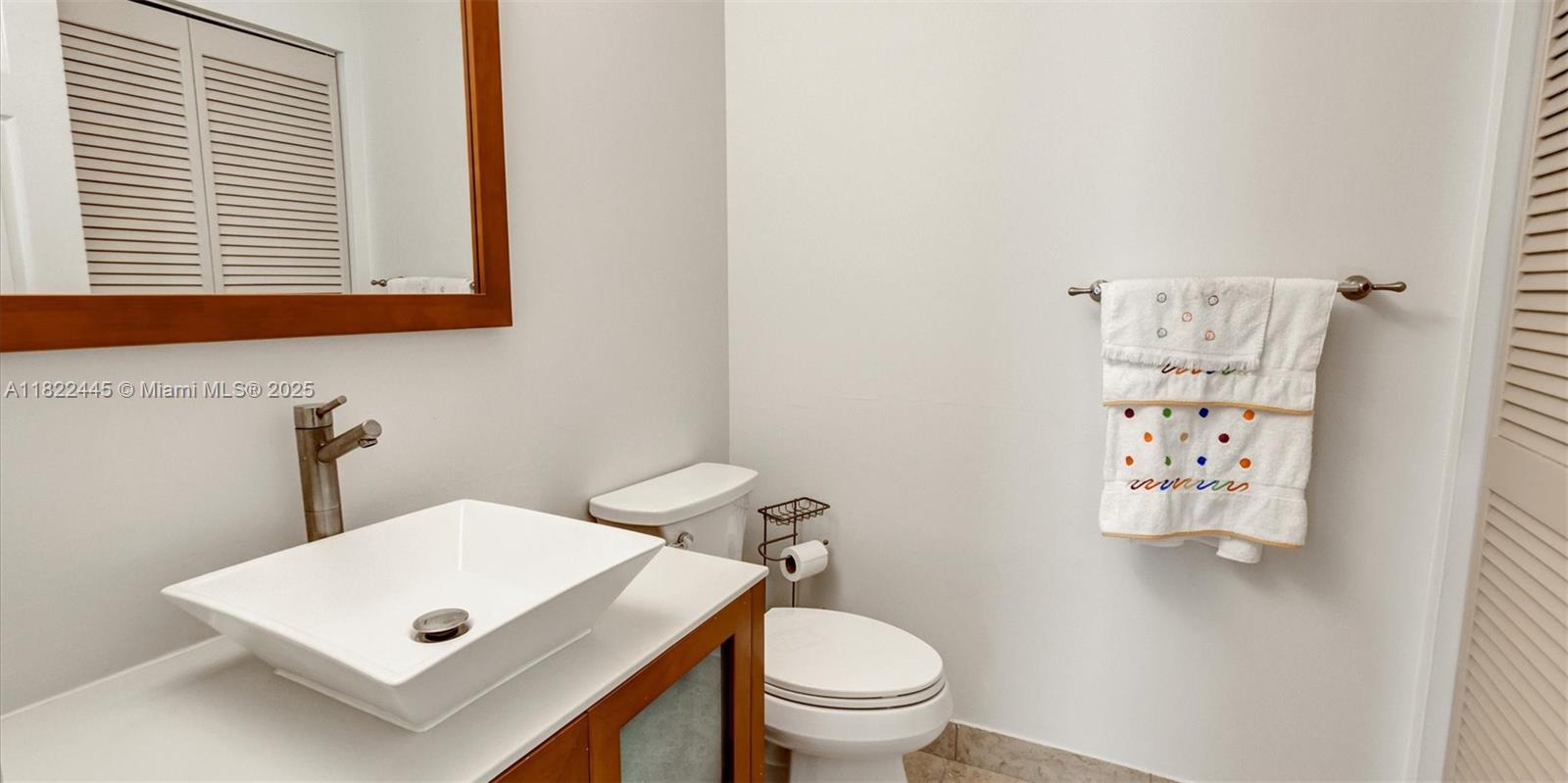 BRIDGEWATER AT PLANTATION - Residential