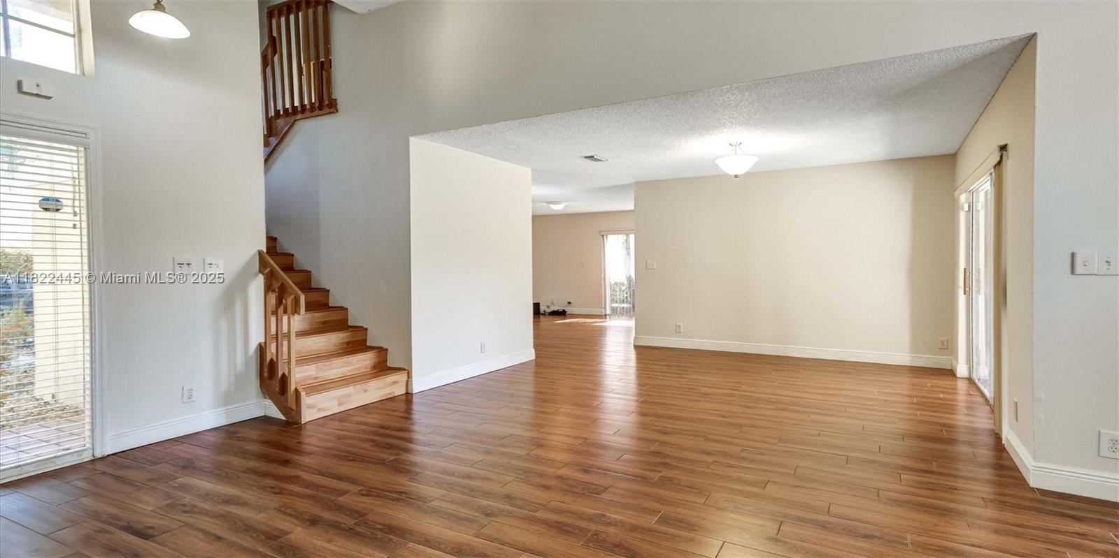 BRIDGEWATER AT PLANTATION - Residential