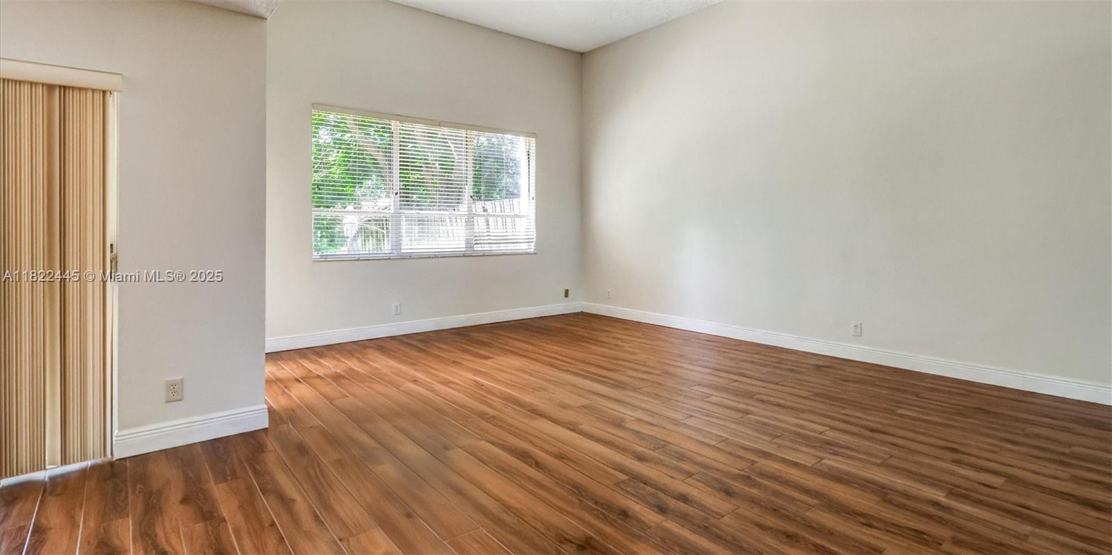 BRIDGEWATER AT PLANTATION - Residential