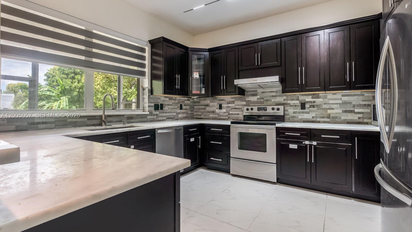 HAMMOCKS AT COCONUT CREEK - Residential