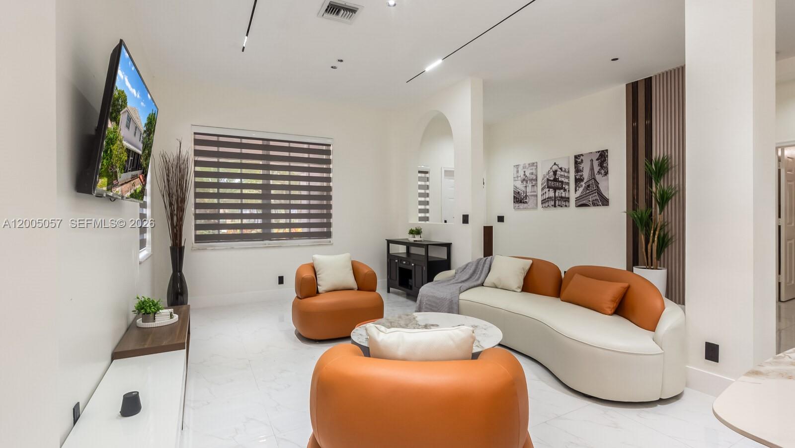 HAMMOCKS AT COCONUT CREEK - Residential