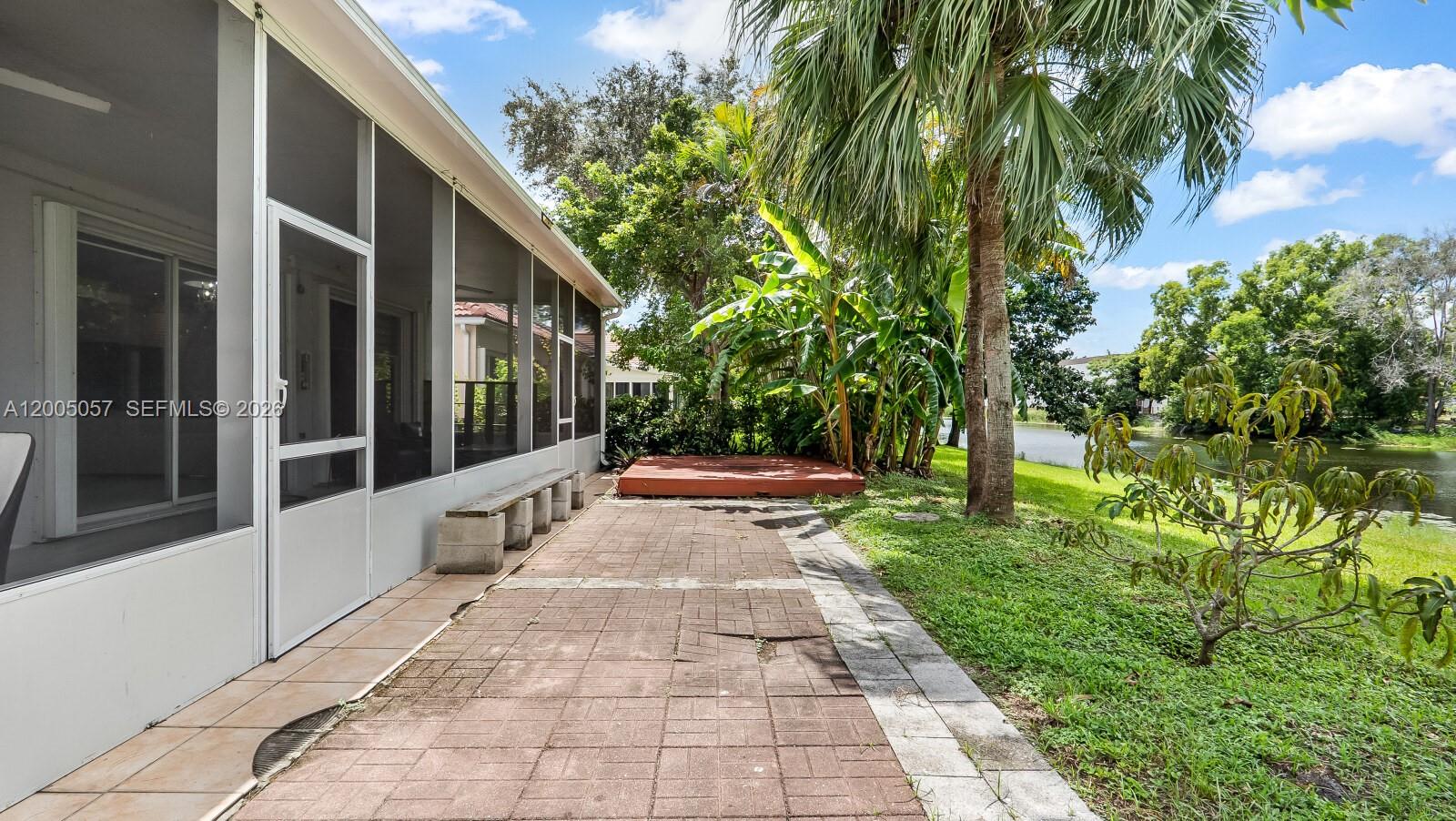 HAMMOCKS AT COCONUT CREEK - Residential