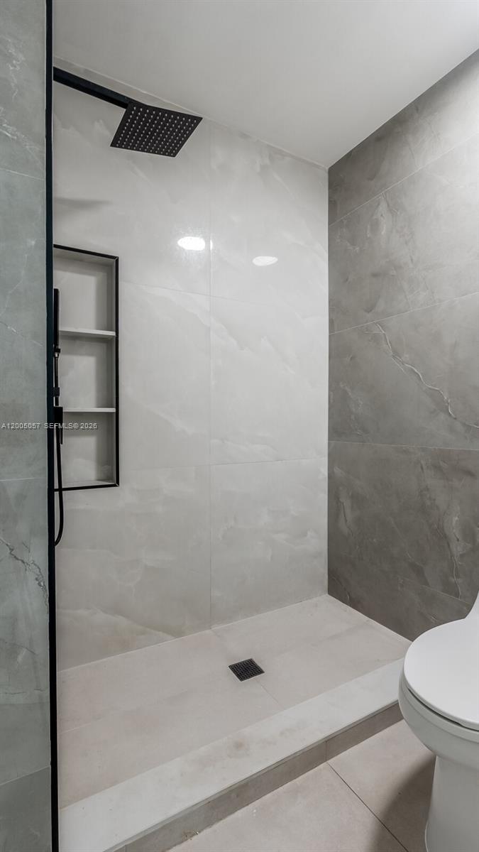 HAMMOCKS AT COCONUT CREEK - Residential